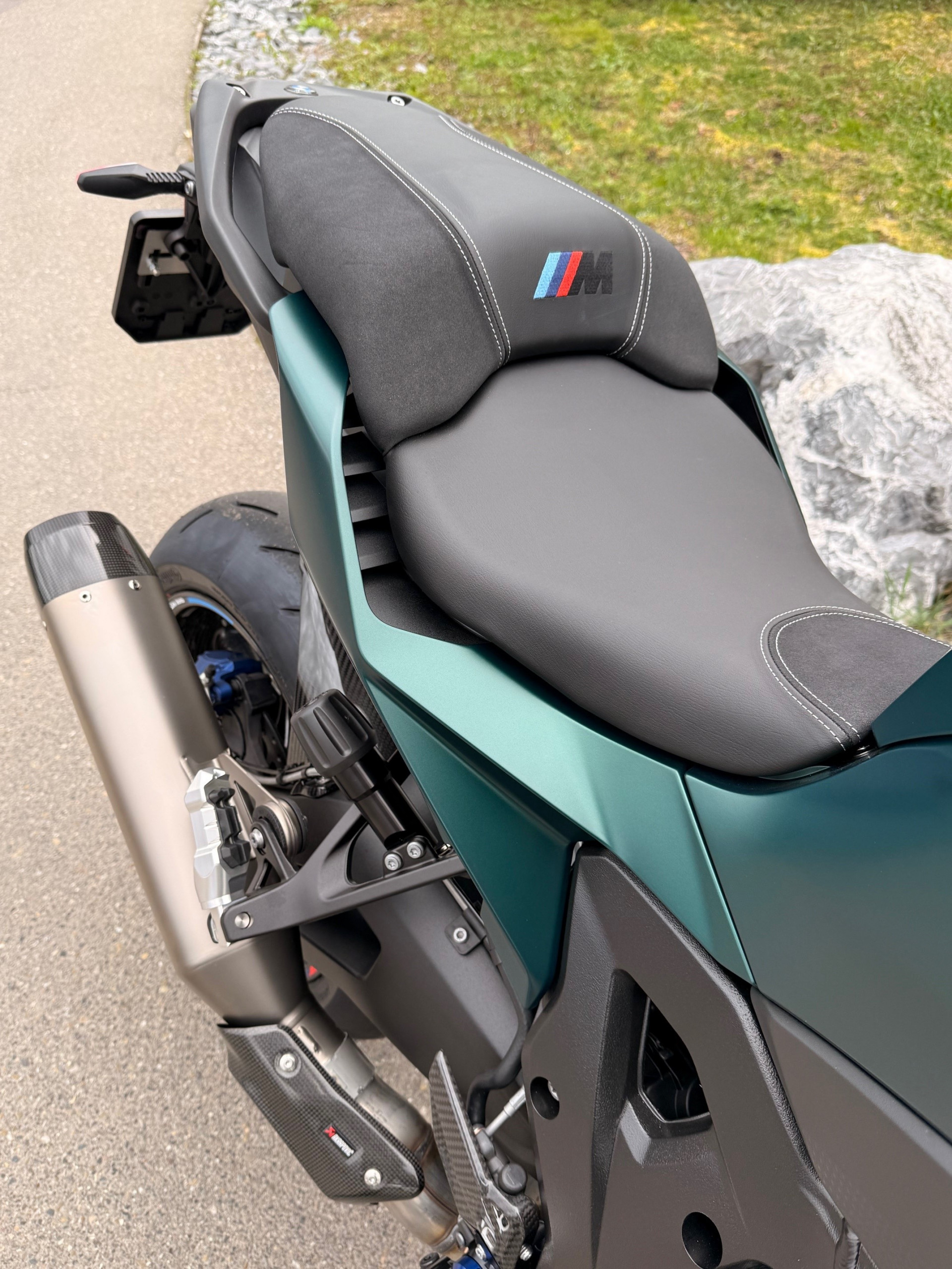 BMW M 1000 XR Competition M Competition in Aurelius green metallic-image-7