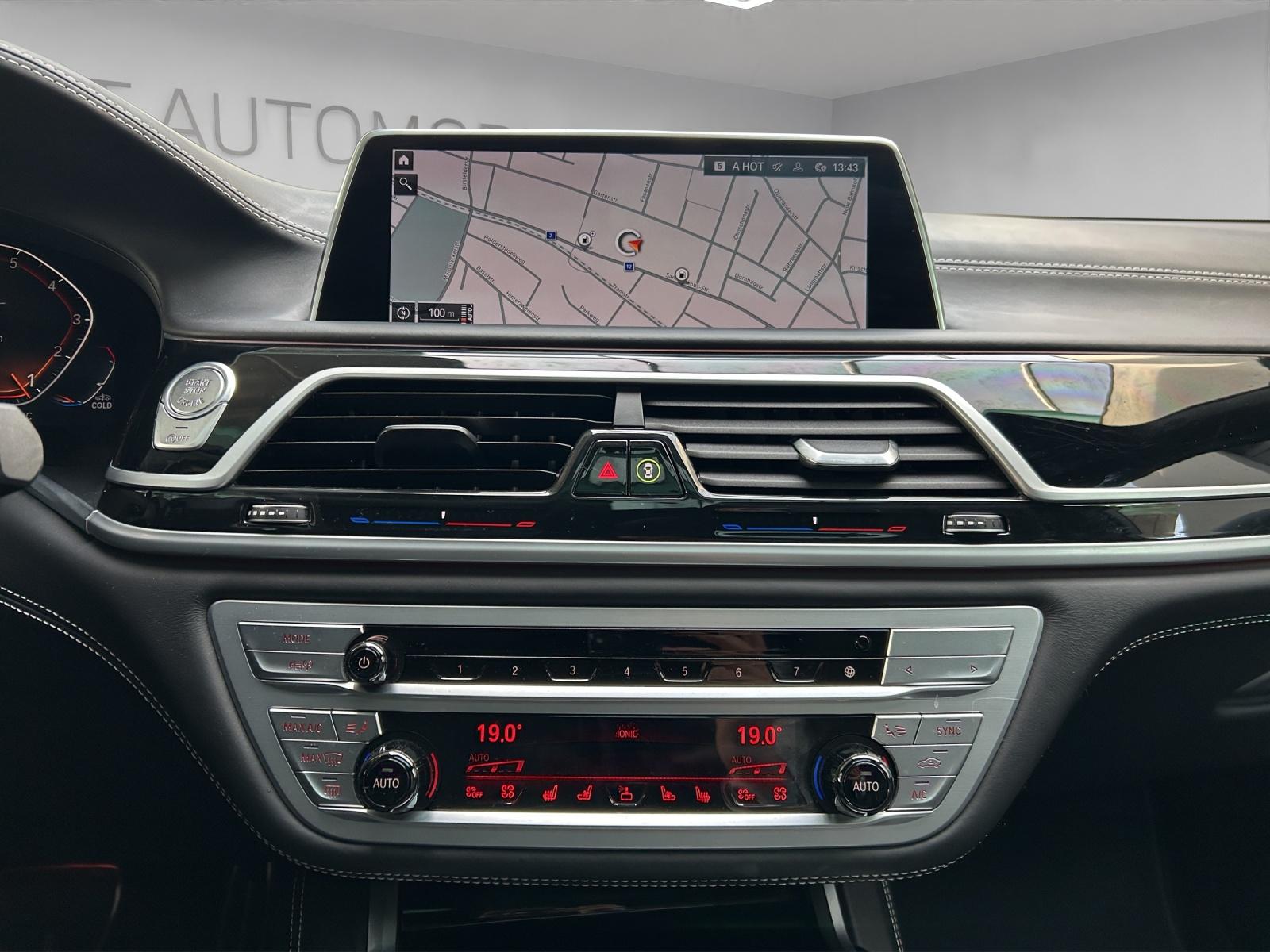 BMW 750i xDrive SAG-image-8