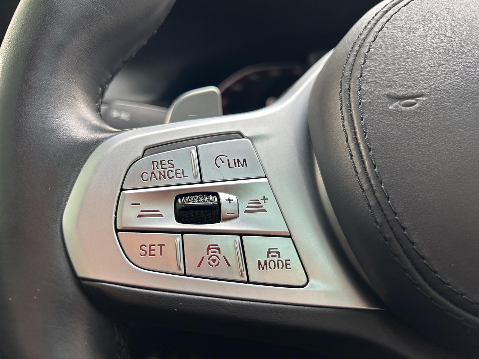 BMW 750i xDrive SAG-image-17