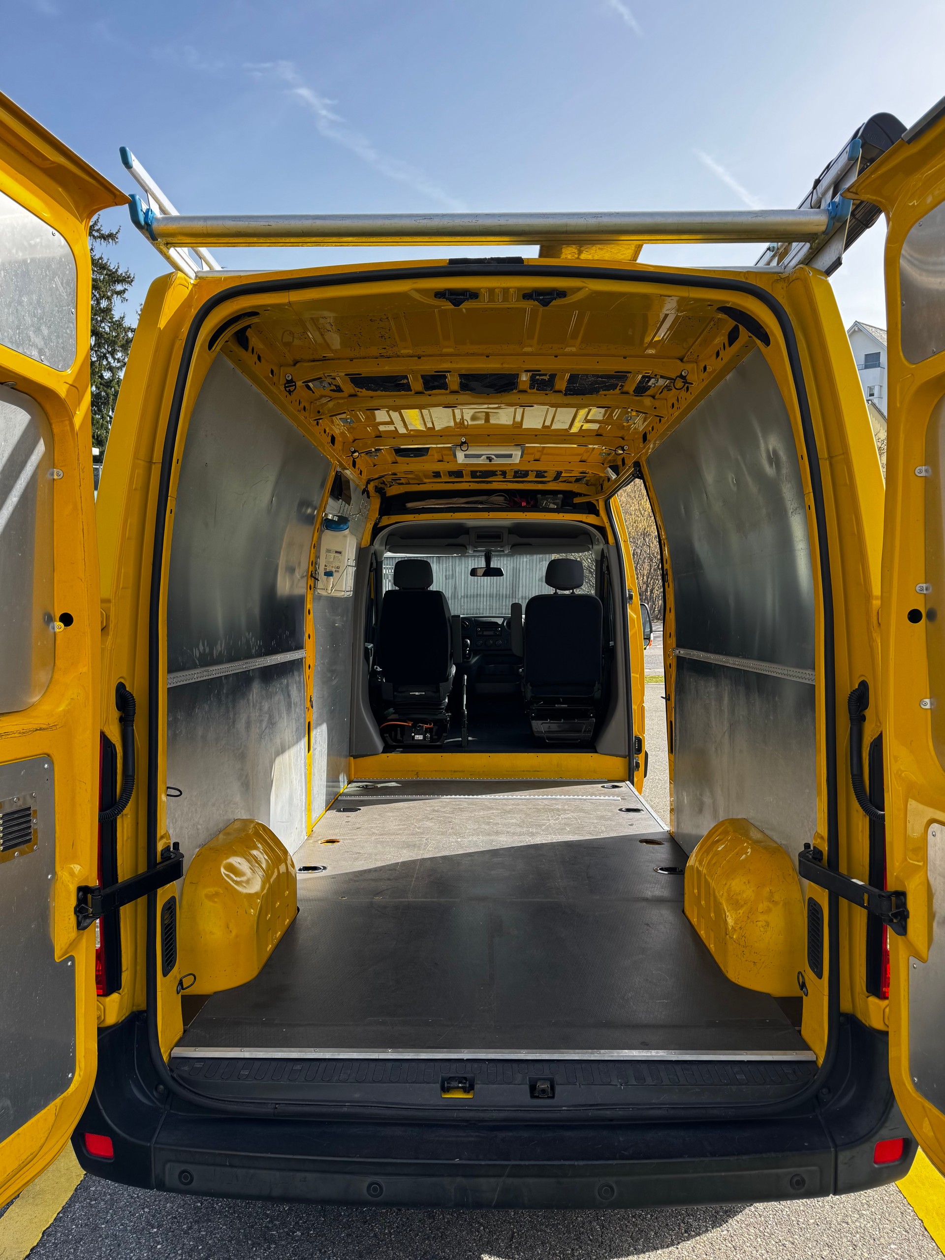 RENAULT MASTER-image-13