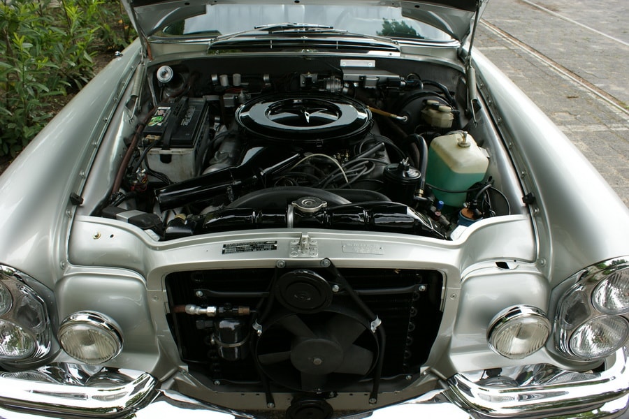 MERCEDES-BENZ 280SE 3.5 Cabriolet V8 Flachkühler Silver-image-3