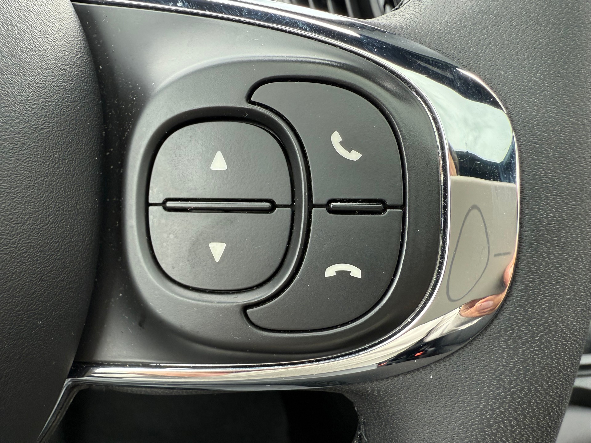 FIAT 500 1.0 Hybrid Lounge-image-16