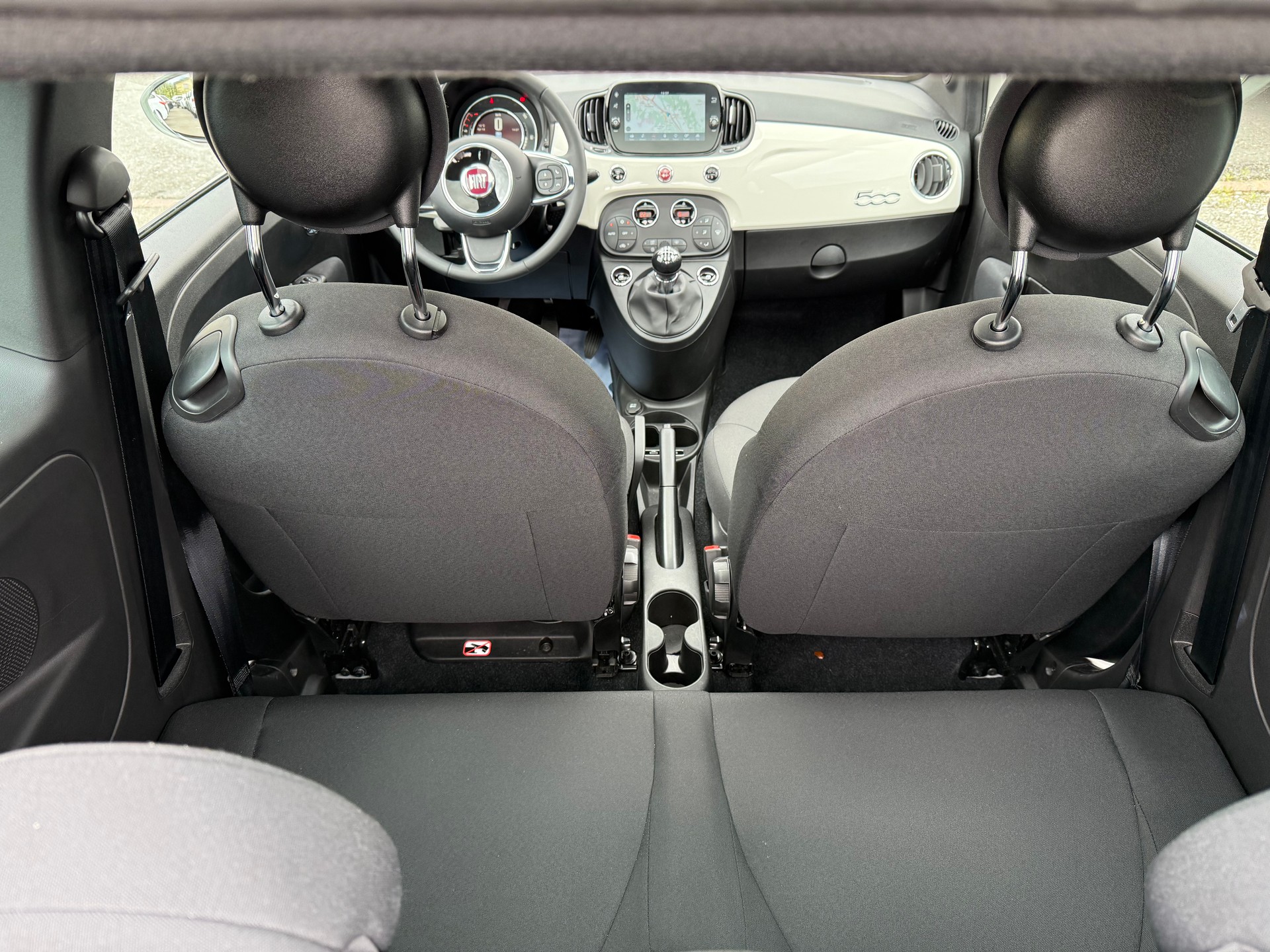 FIAT 500 1.0 Hybrid Lounge-image-10