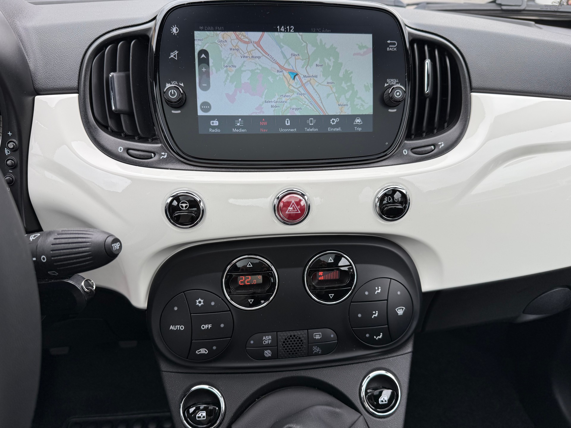 FIAT 500 1.0 Hybrid Lounge-image-25