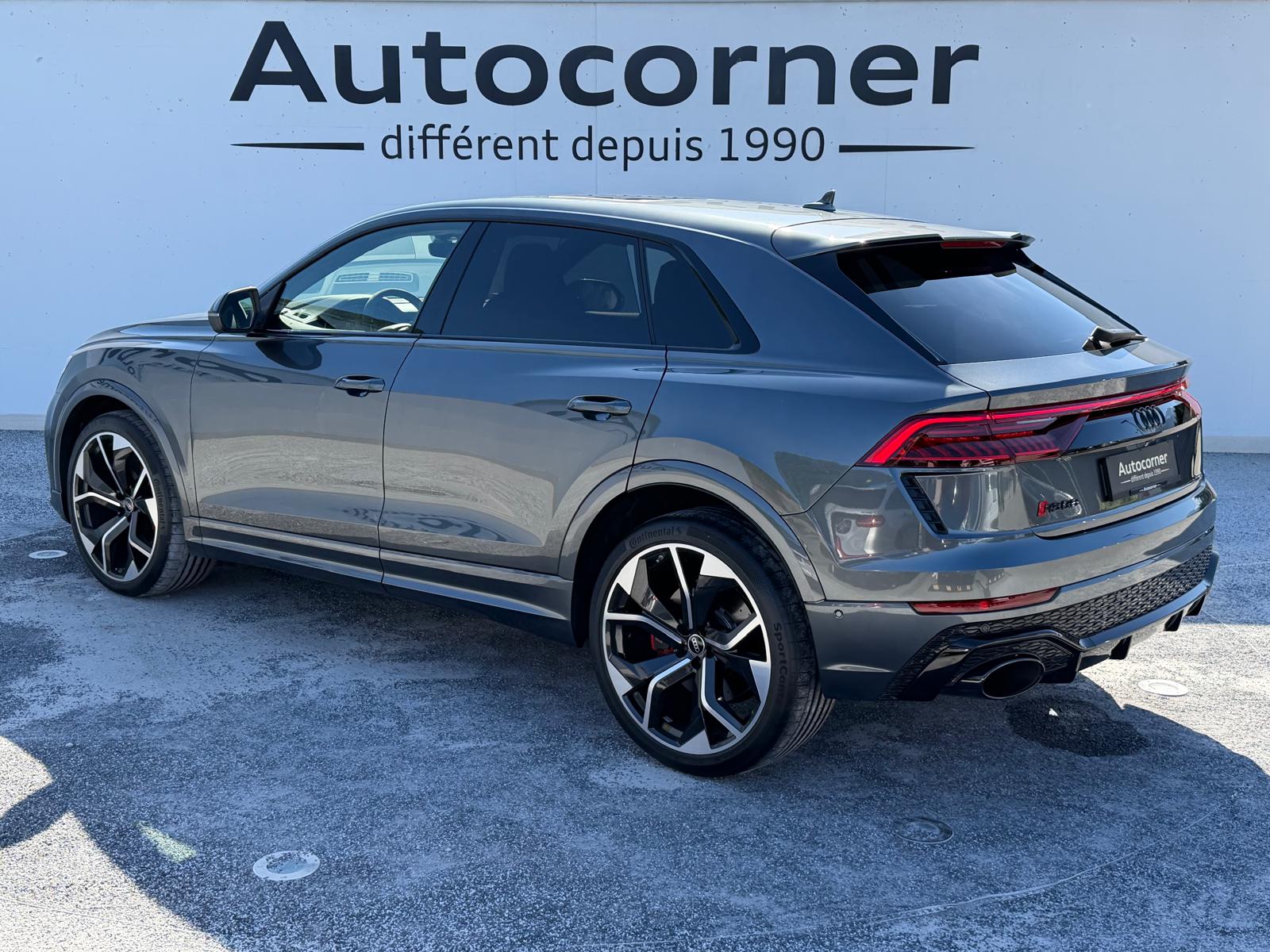 AUDI RSQ8 quattro tiptronic-showroom-element-3