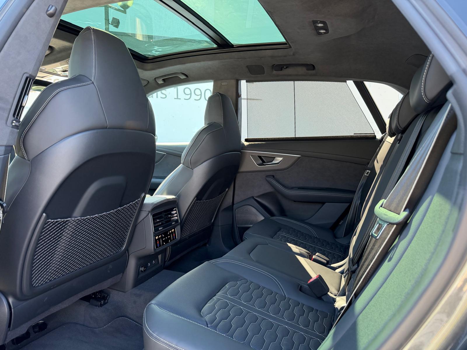 AUDI RSQ8 quattro tiptronic-image-12