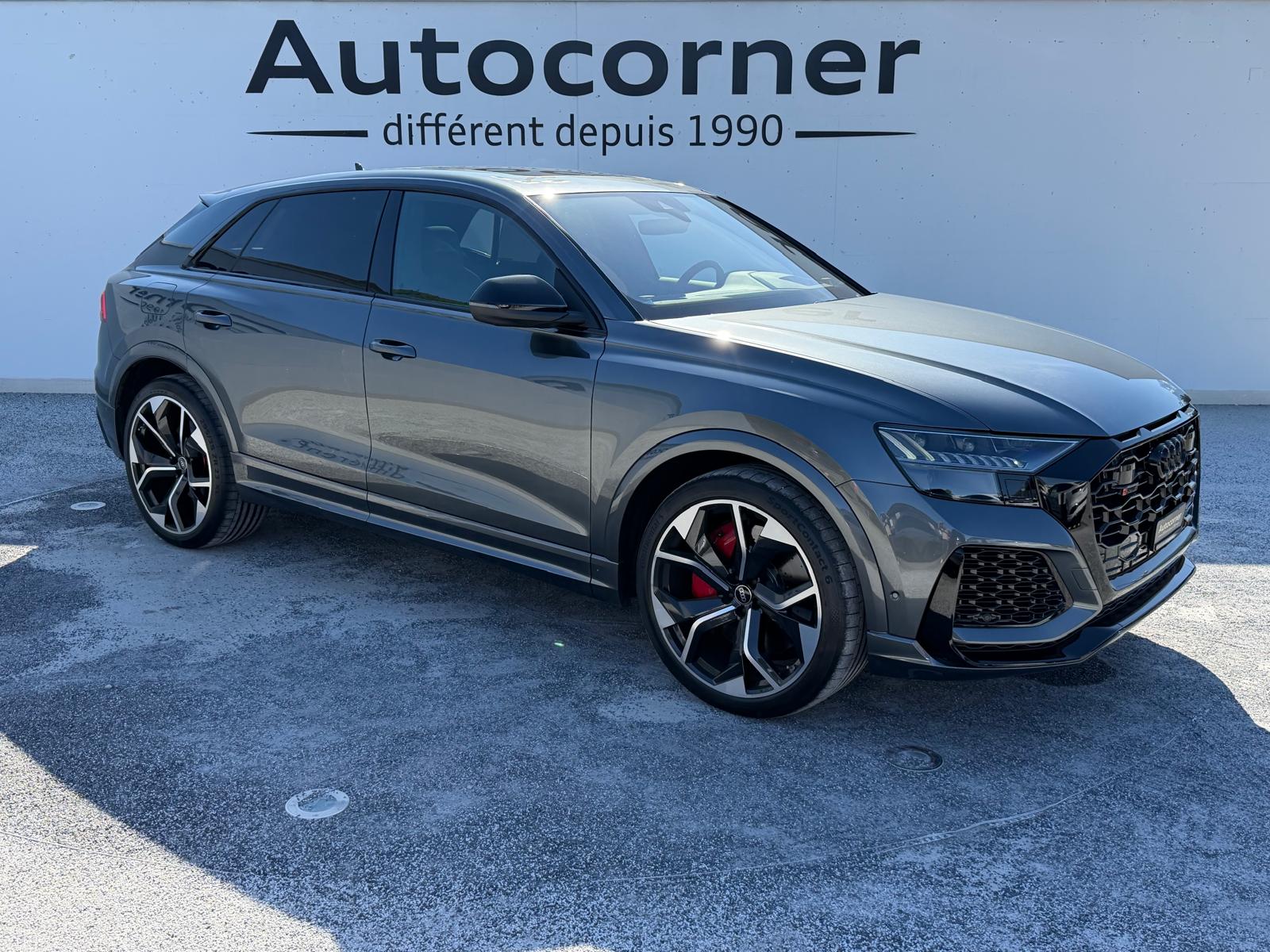 AUDI RSQ8 quattro tiptronic-showroom-element-1