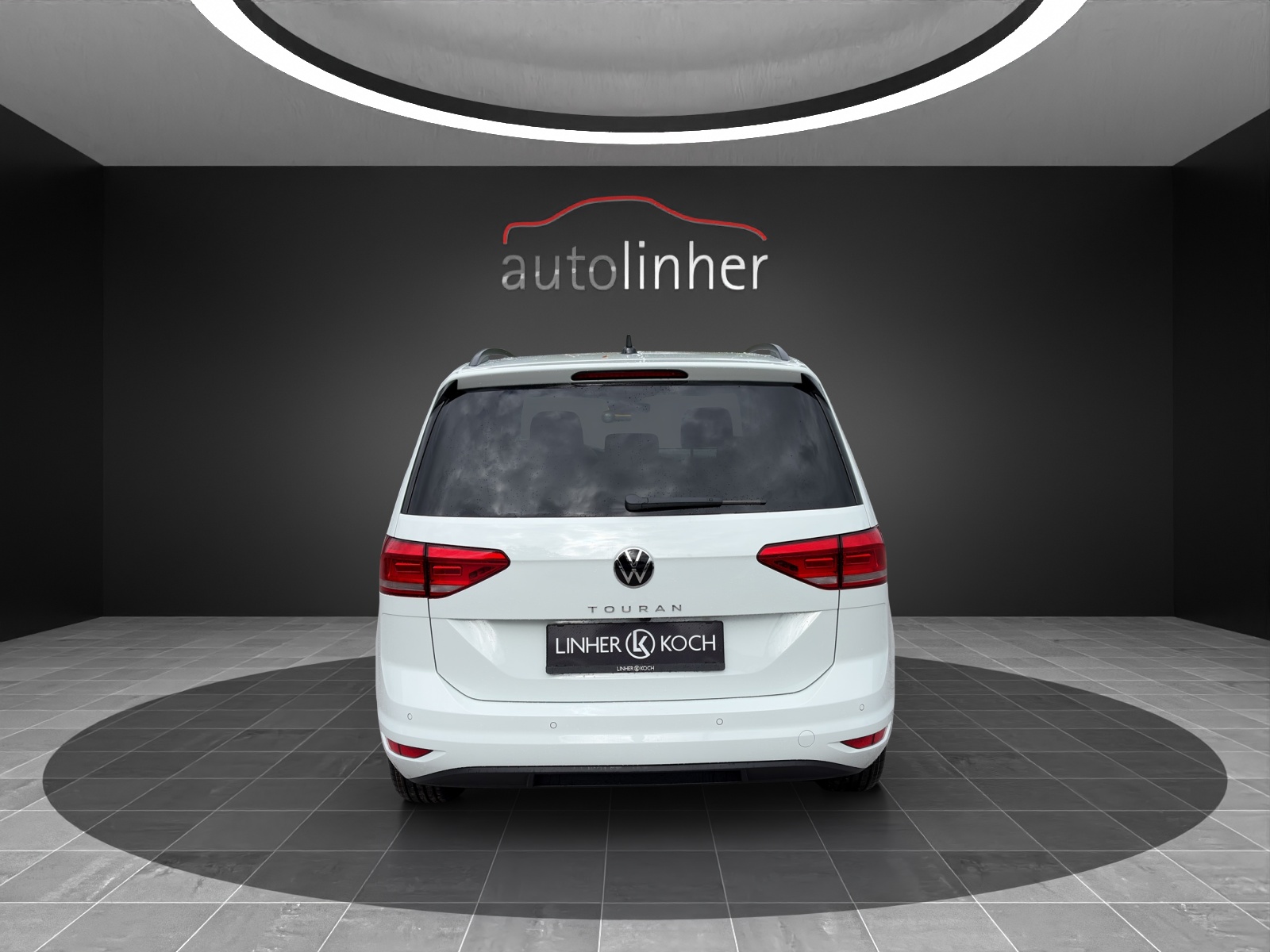 VW Touran 1.5 TSI EVO Comfortline-showroom-element-3