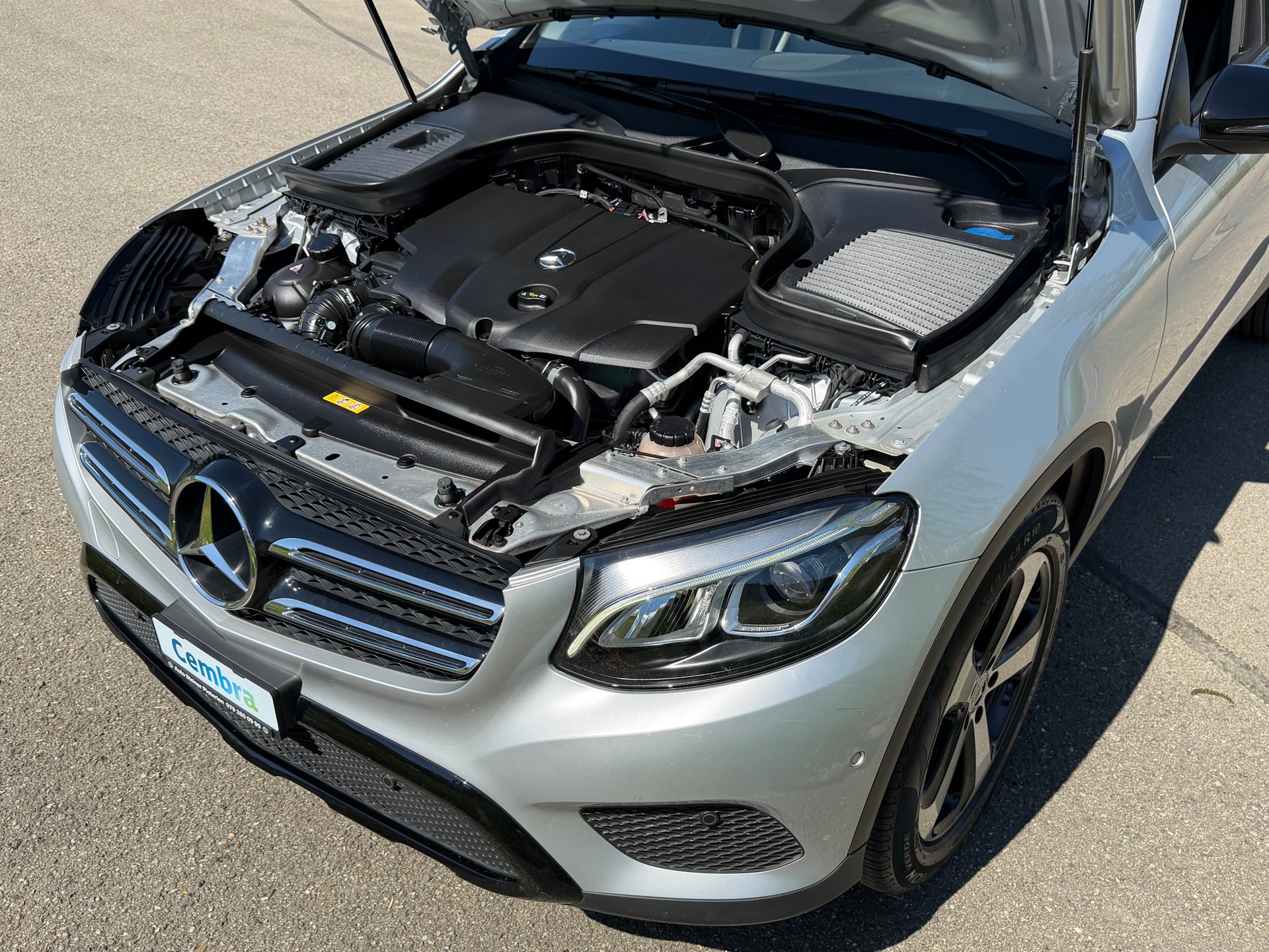MERCEDES-BENZ GLC 250 D EXCLUSIVE 4MATIC 9G-TRONIC. FRISCH AB MFK. TOP AUSSTATTUNG. CH WAGEN. NUR 59`000 KM. SEHR GEPFLEGT. .-image-24