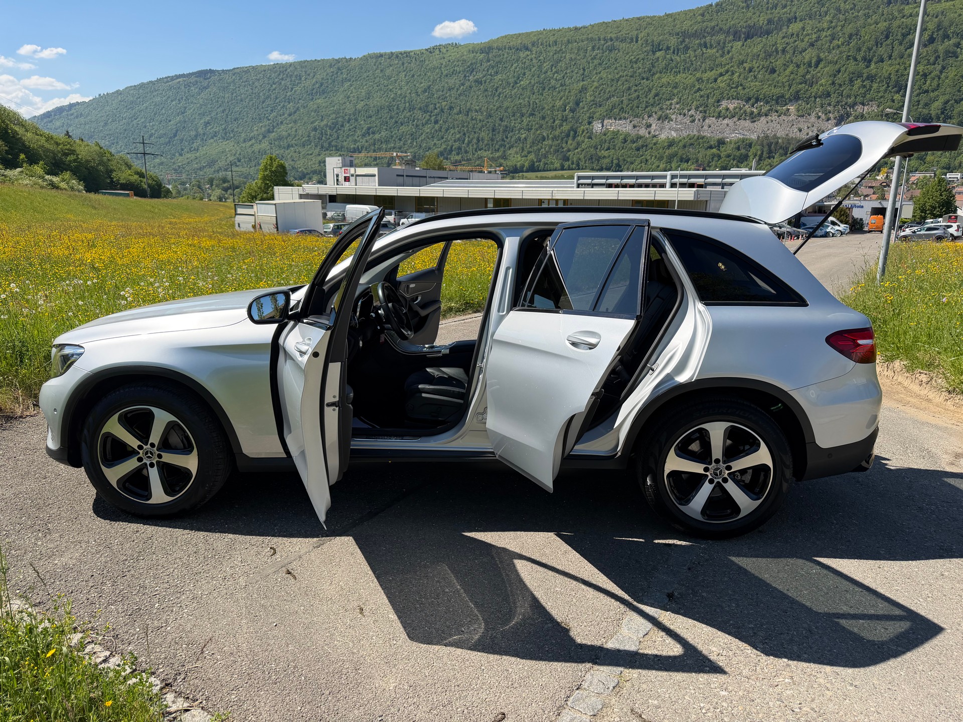 MERCEDES-BENZ GLC 250 D EXCLUSIVE 4MATIC 9G-TRONIC. FRISCH AB MFK. TOP AUSSTATTUNG. CH WAGEN. NUR 59`000 KM. SEHR GEPFLEGT. .-image-6