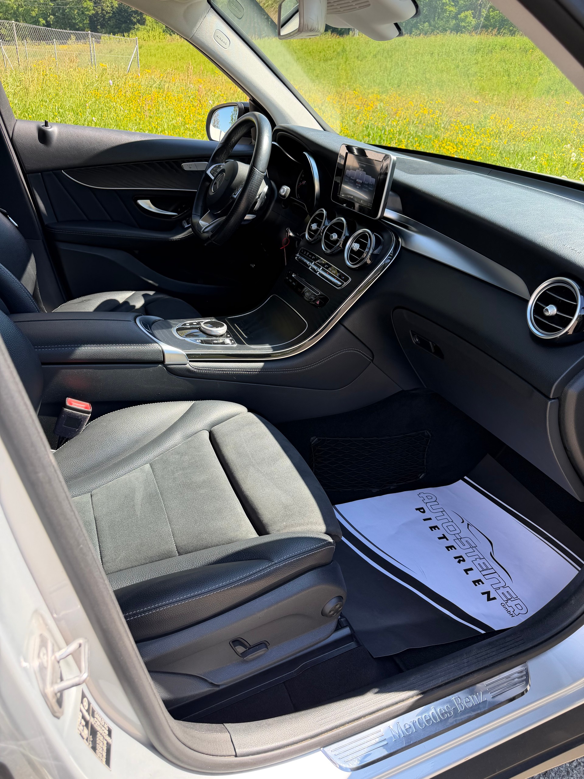 MERCEDES-BENZ GLC 250 D EXCLUSIVE 4MATIC 9G-TRONIC. FRISCH AB MFK. TOP AUSSTATTUNG. CH WAGEN. NUR 59`000 KM. SEHR GEPFLEGT. .-image-34