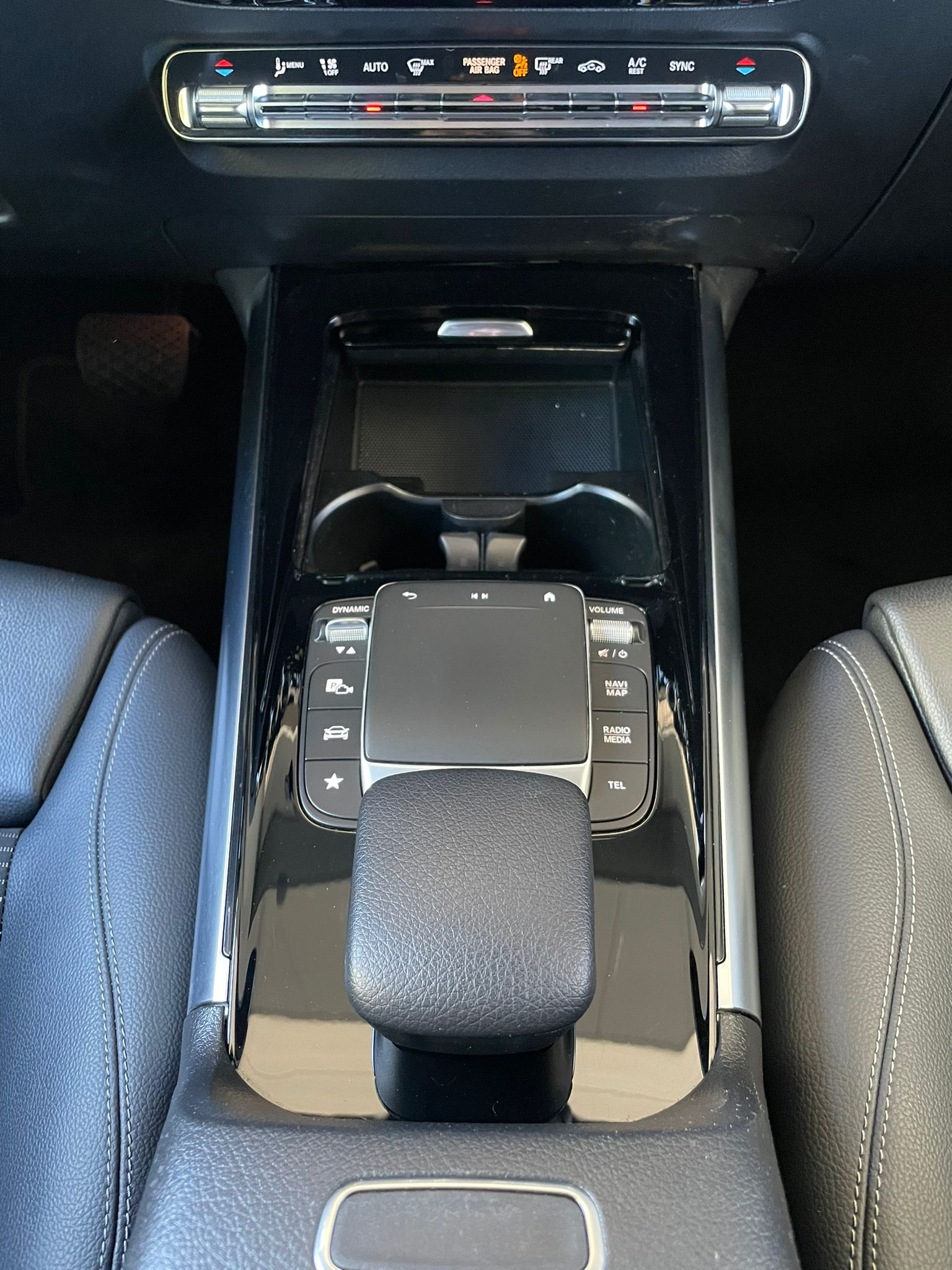 MERCEDES-BENZ B 200 d Night Star-image-8