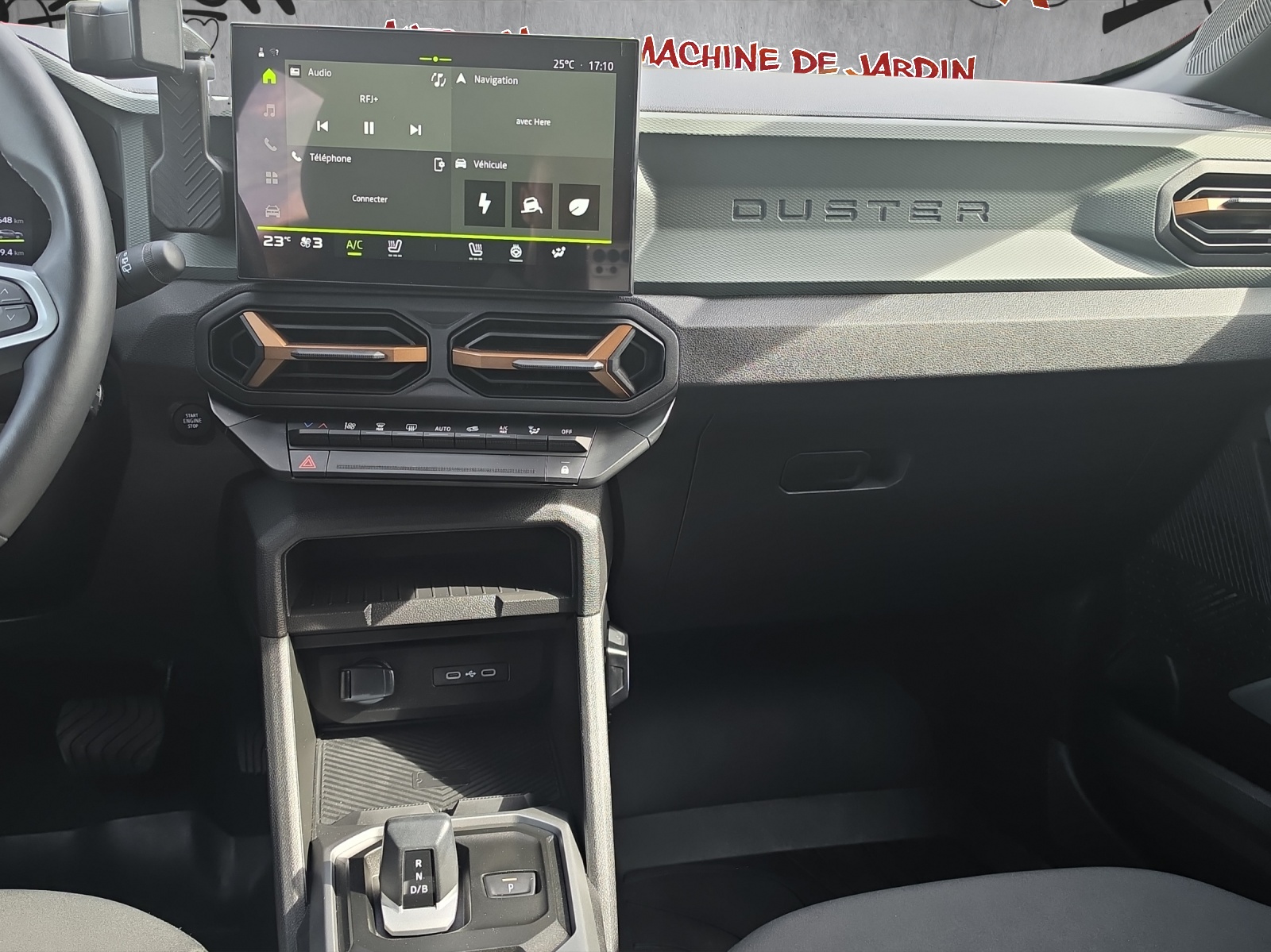 DACIA Duster HEV 140 Extreme-image-10