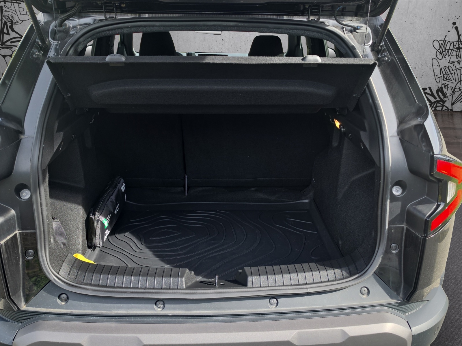 DACIA Duster HEV 140 Extreme-image-12