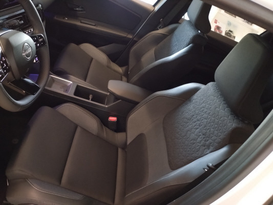 NISSAN Micra 52kWh Advance-image-5