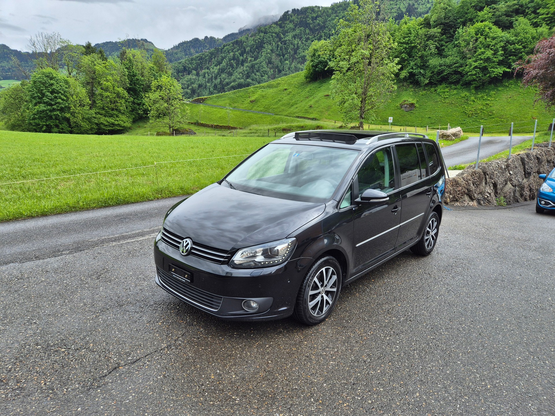VW Touran 2.0 TDI Highline DSG