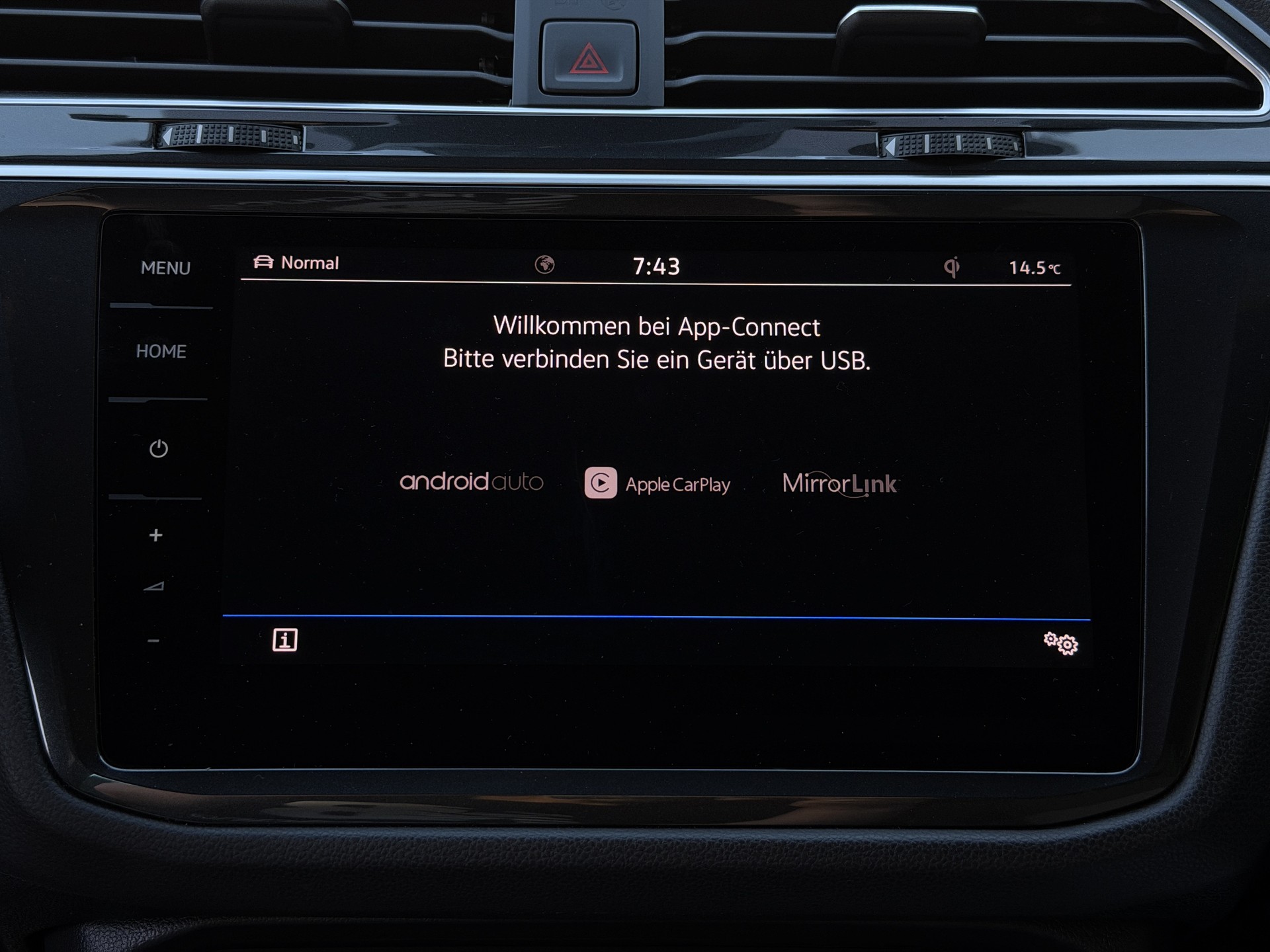 VW Tiguan 2.0 TDI SCR Highline R-Line 4Motion DSG / CH-Fahrzeug / Anhängerkupplung-image-16
