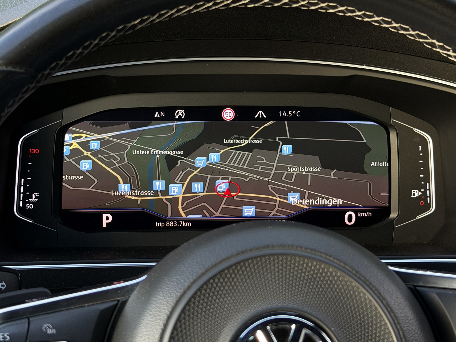 VW Tiguan 2.0 TDI SCR Highline R-Line 4Motion DSG / CH-Fahrzeug / Anhängerkupplung-image-14