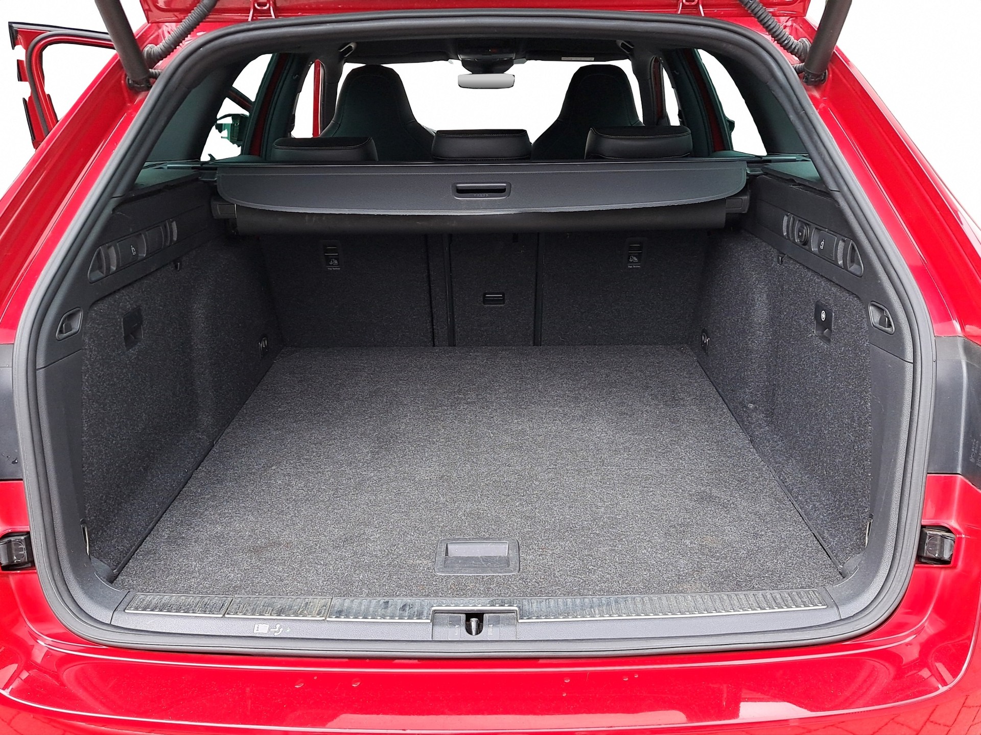 SKODA Superb Combi 2.0 TSI SportLine+ DSG 4x4 *Anhängerkupplung / Sonderlack Velvet Rot*-image-12