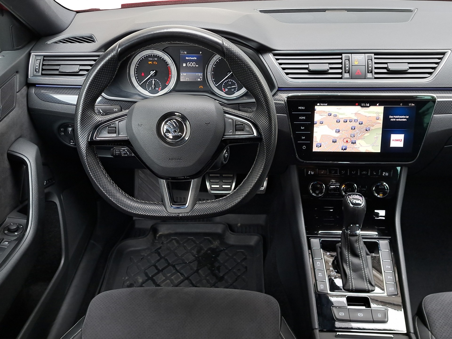 SKODA Superb Combi 2.0 TSI SportLine+ DSG 4x4 *Anhängerkupplung / Sonderlack Velvet Rot*-image-9
