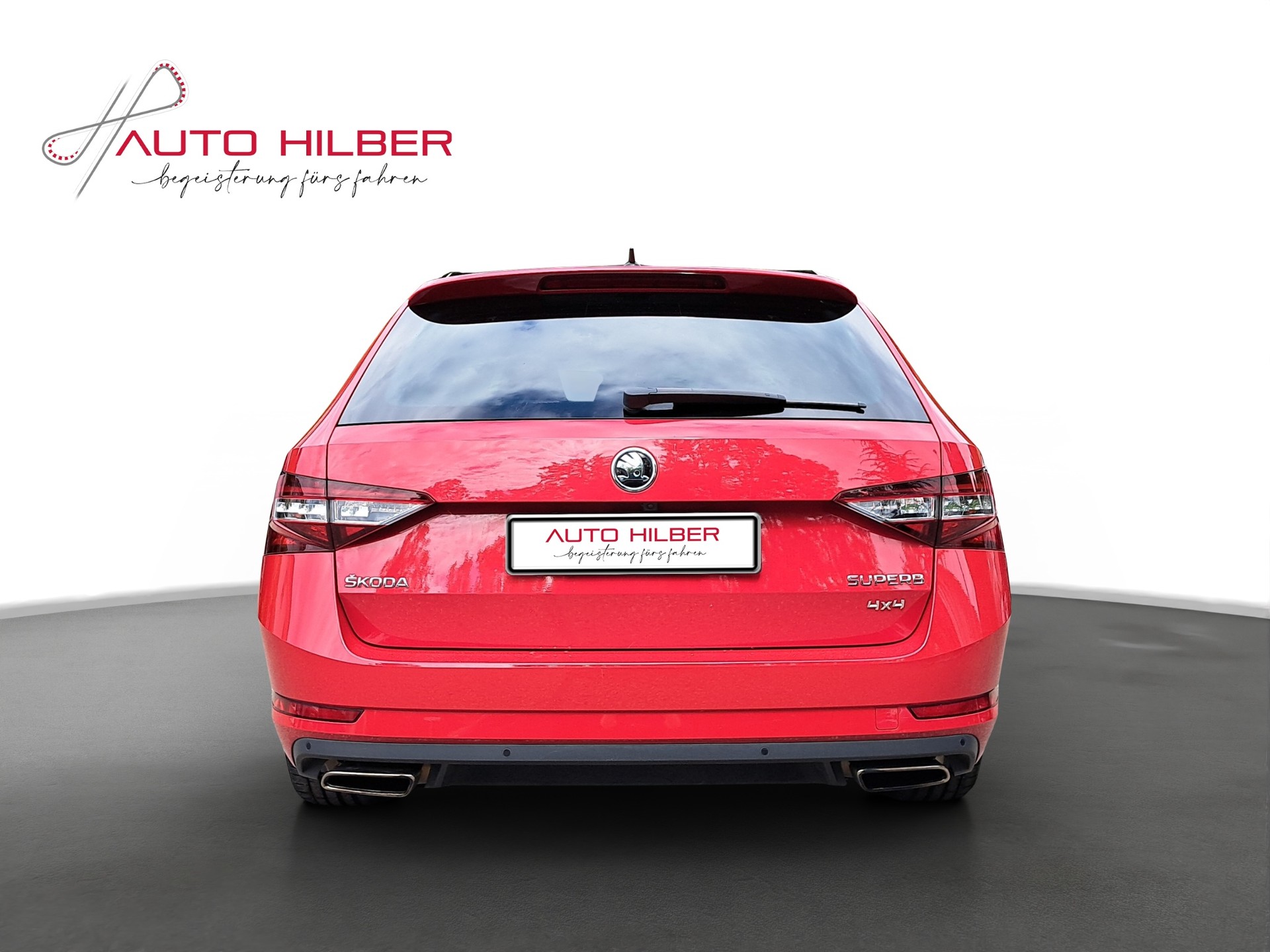 SKODA Superb Combi 2.0 TSI SportLine+ DSG 4x4 *Anhängerkupplung / Sonderlack Velvet Rot*-image-5