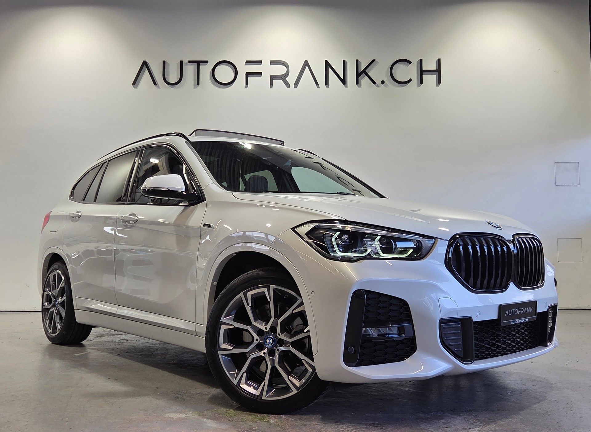 BMW X1 25e xDrive M-Sport-image-14