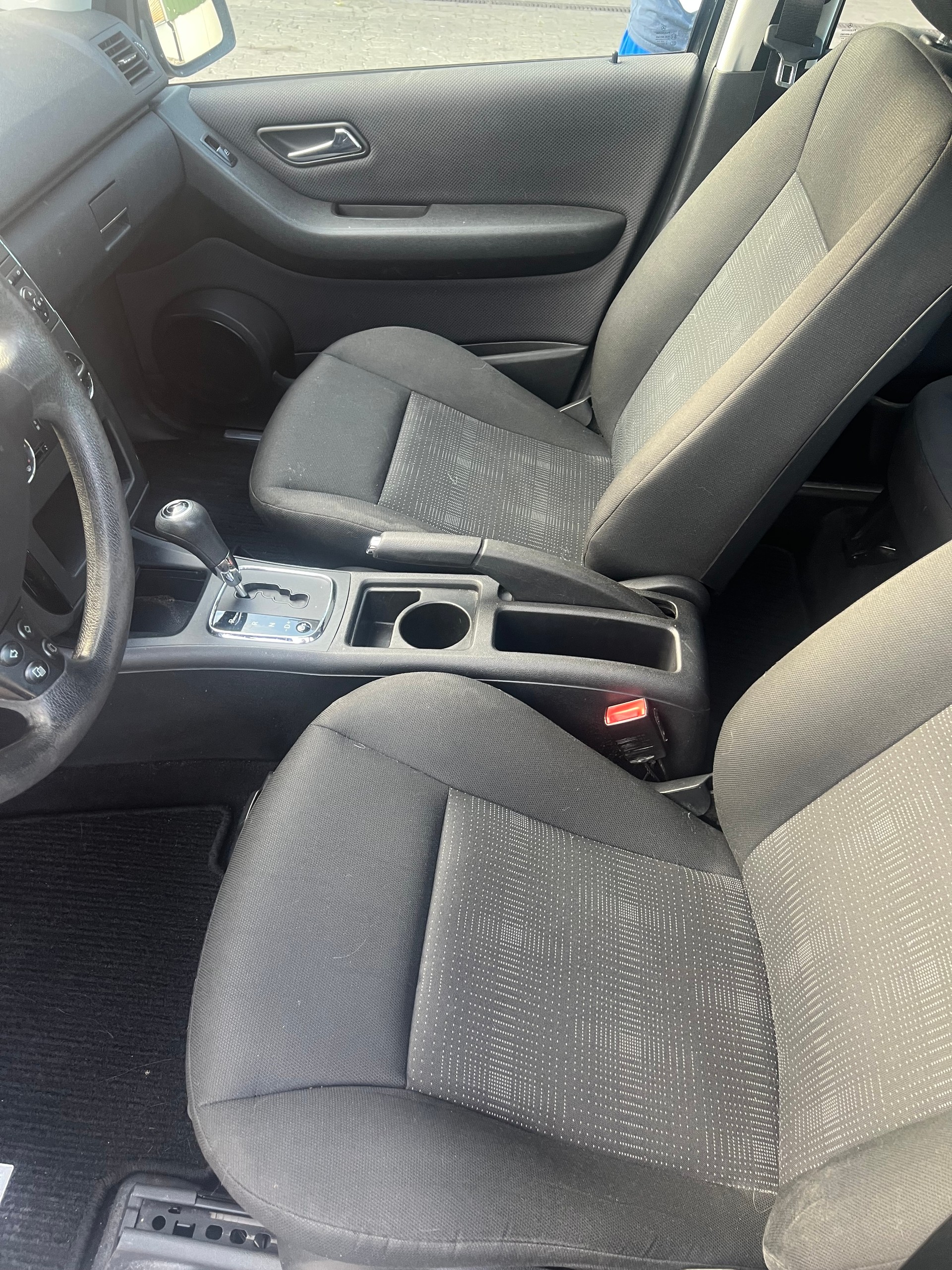 MERCEDES-BENZ A 180 (170) Classic Autotronic-image-7