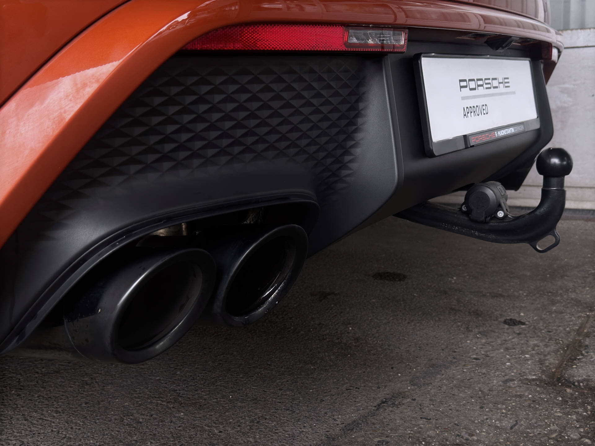 PORSCHE Macan GTS-image-5