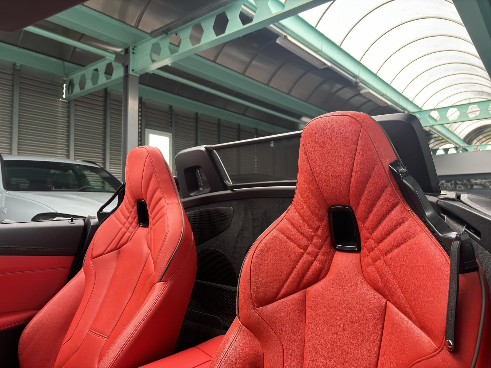 BMW Z4 20i sDrive-image-23