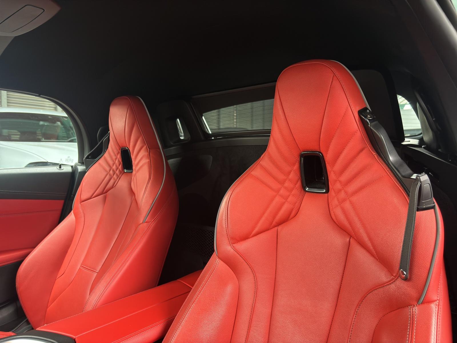 BMW Z4 20i sDrive-image-12