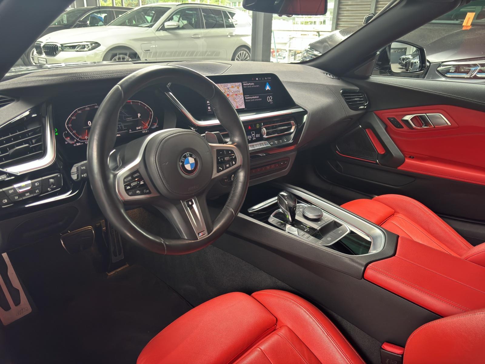 BMW Z4 20i sDrive-image-19