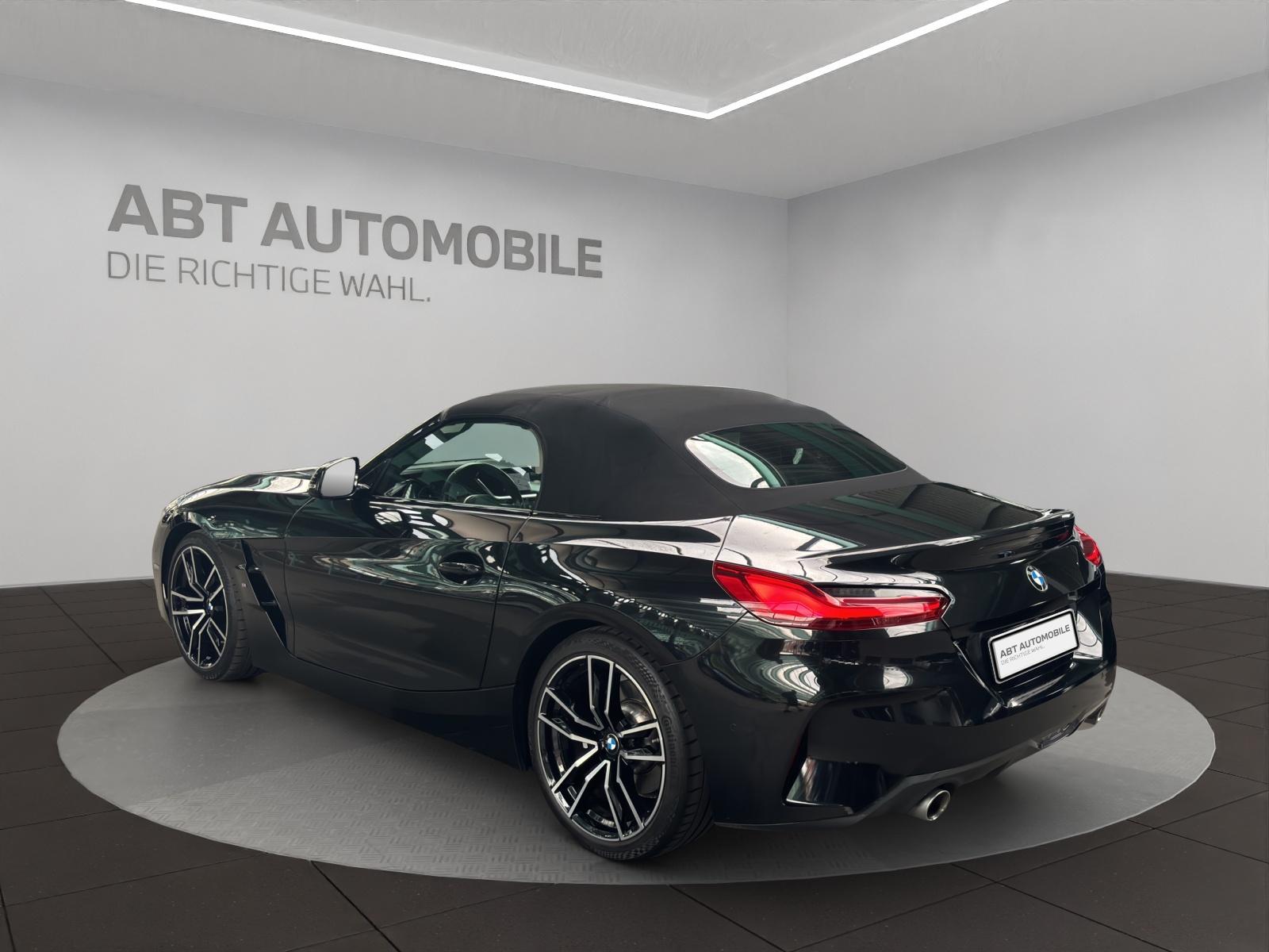 BMW Z4 20i sDrive-showroom-element-3