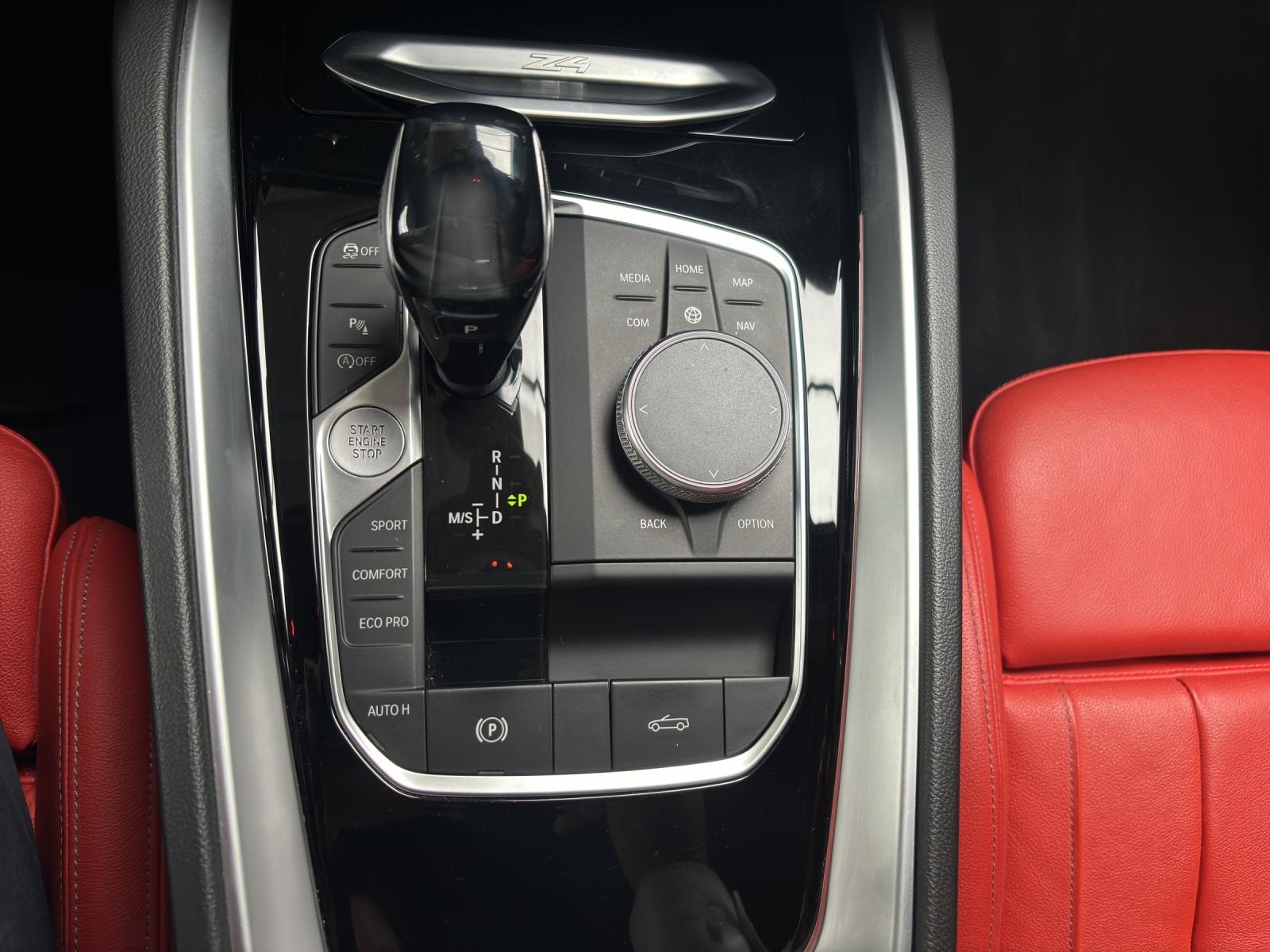BMW Z4 20i sDrive-image-7