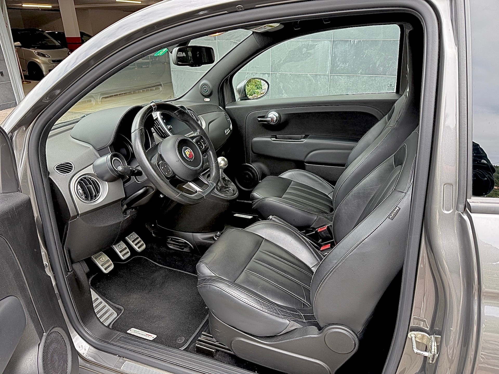 FIAT 595 1.4 16V Turbo Abarth Turismo-image-8