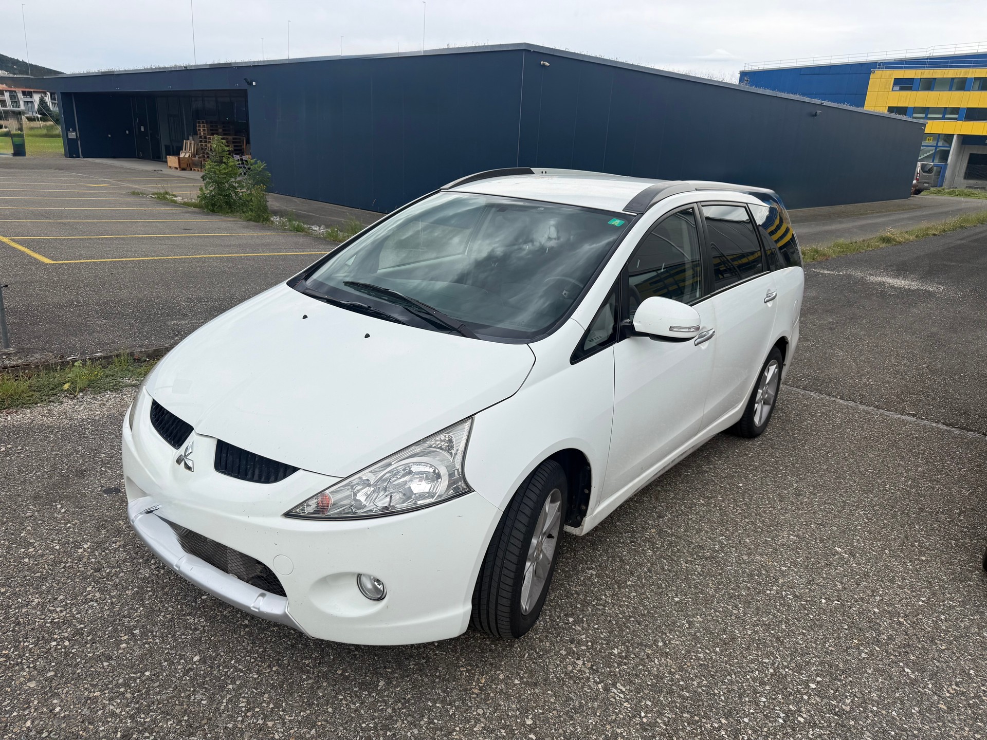 MITSUBISHI Grandis 2.0 16V DID Swiss Edition-showroom-element-2
