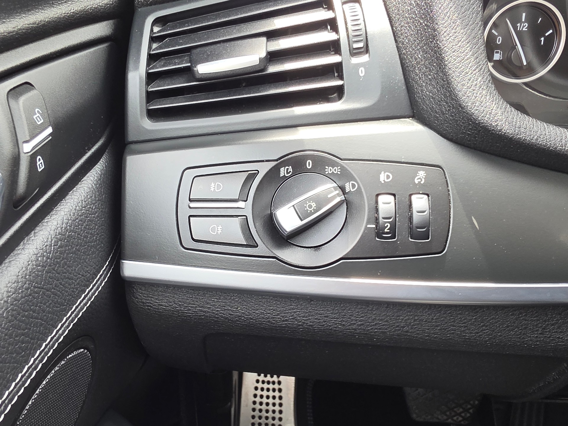 BMW X4 M 40i Steptronic-image-27