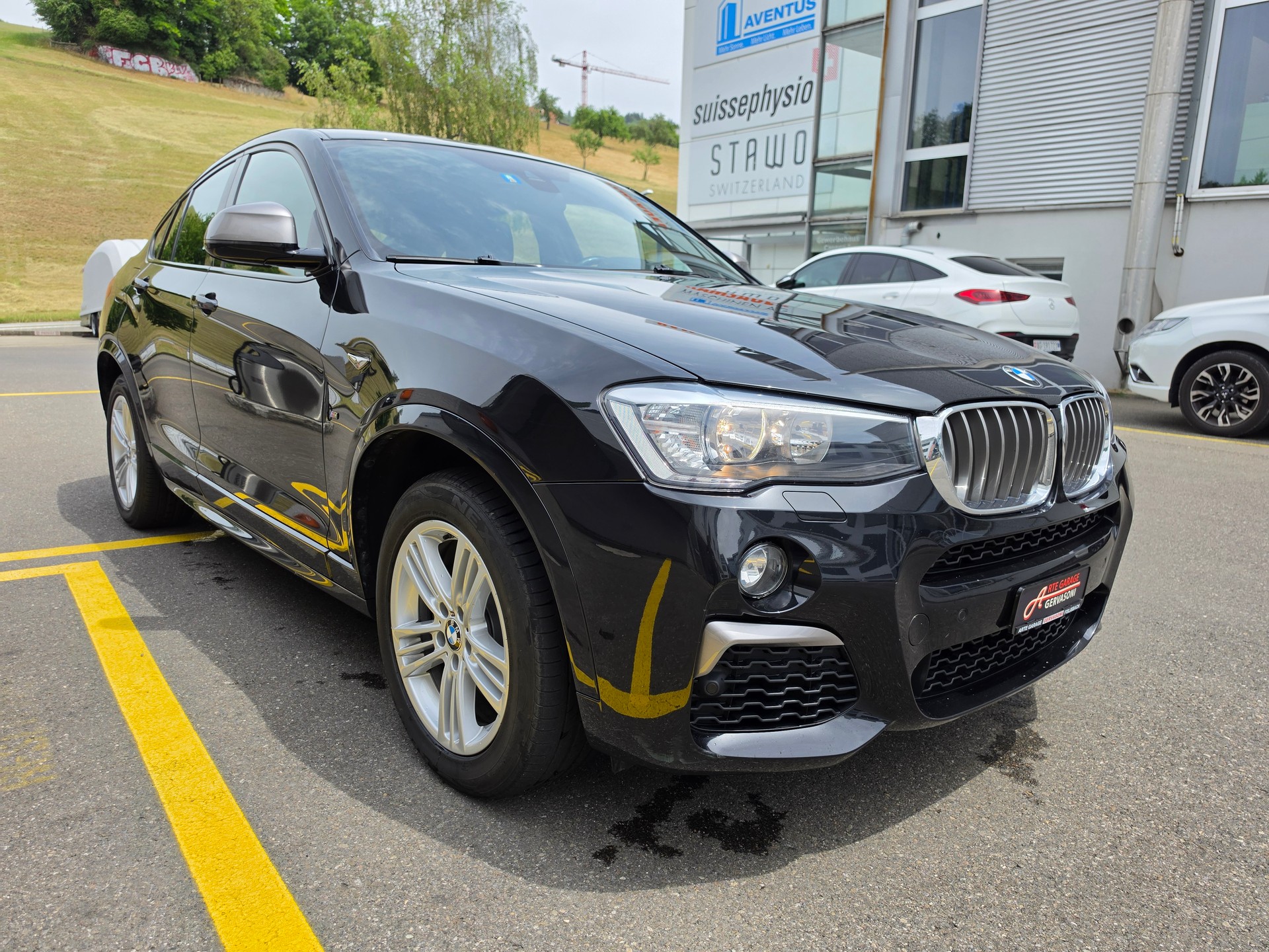BMW X4 M 40i Steptronic-showroom-element-2