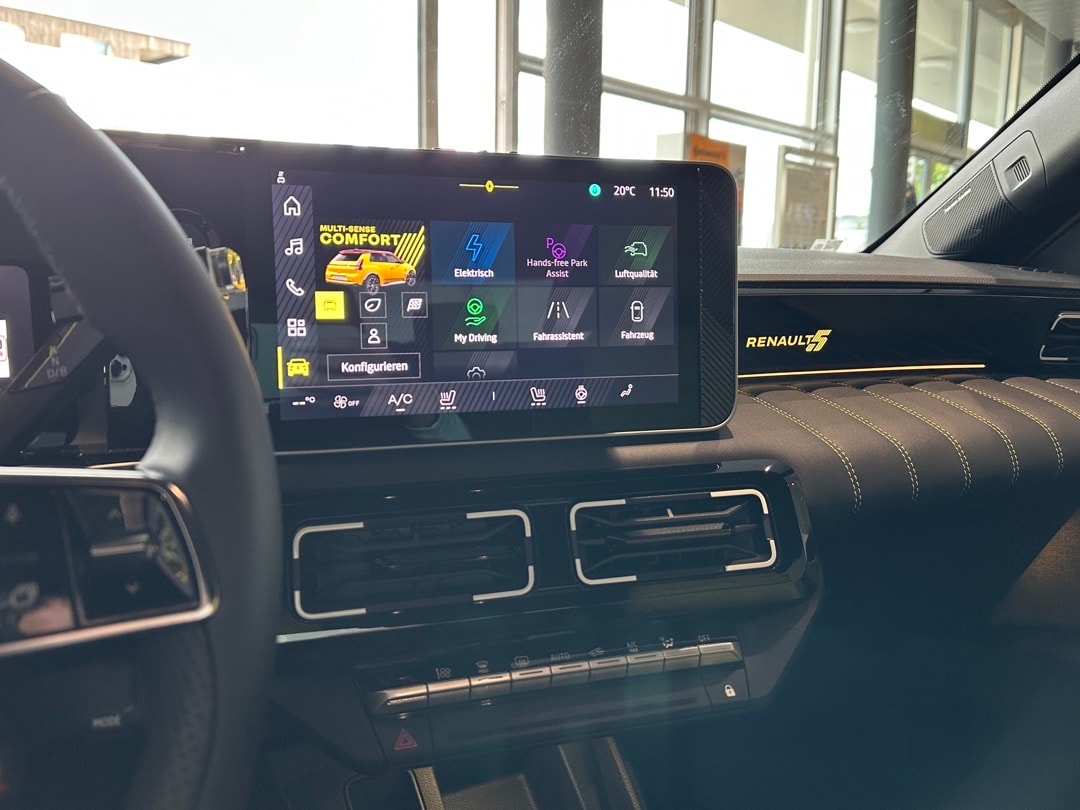 RENAULT R5 E-Tech Comfort Range 52 kWh Iconic Five-image-16