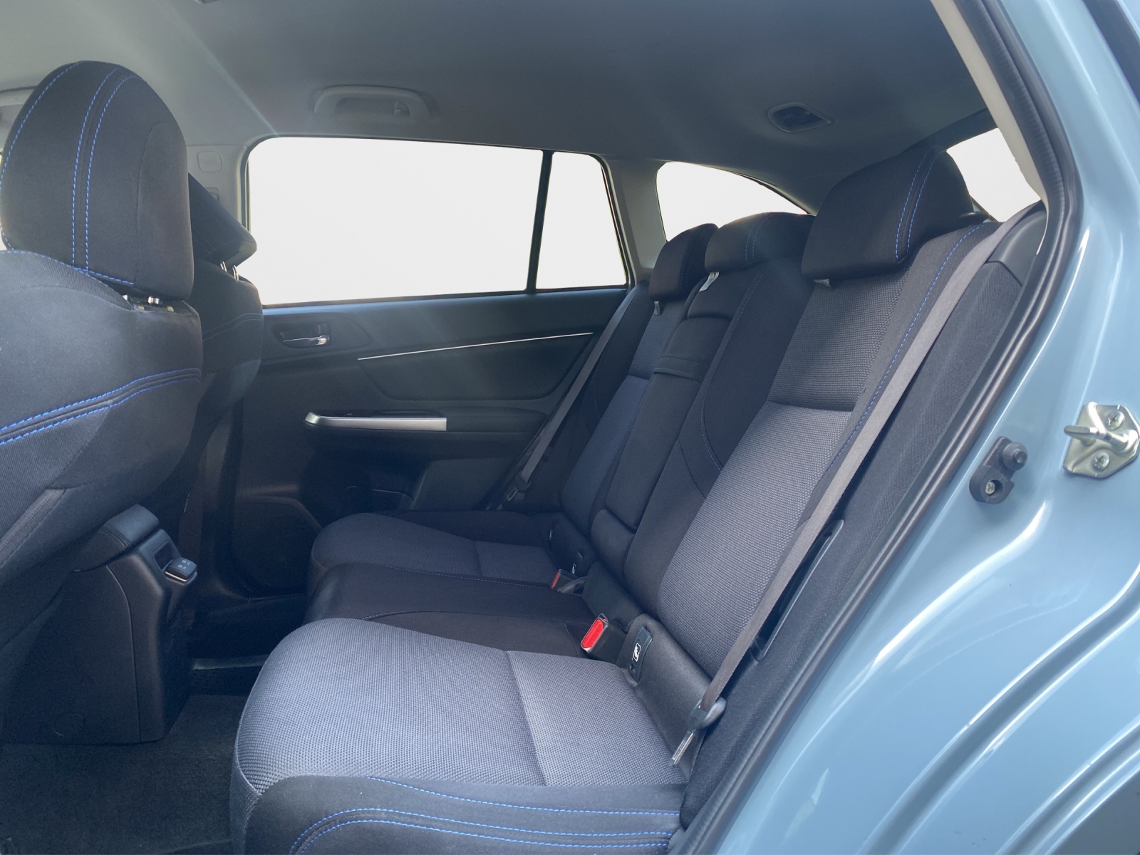 SUBARU Levorg 2.0i Swiss Plus AWD Lineartronic-image-16