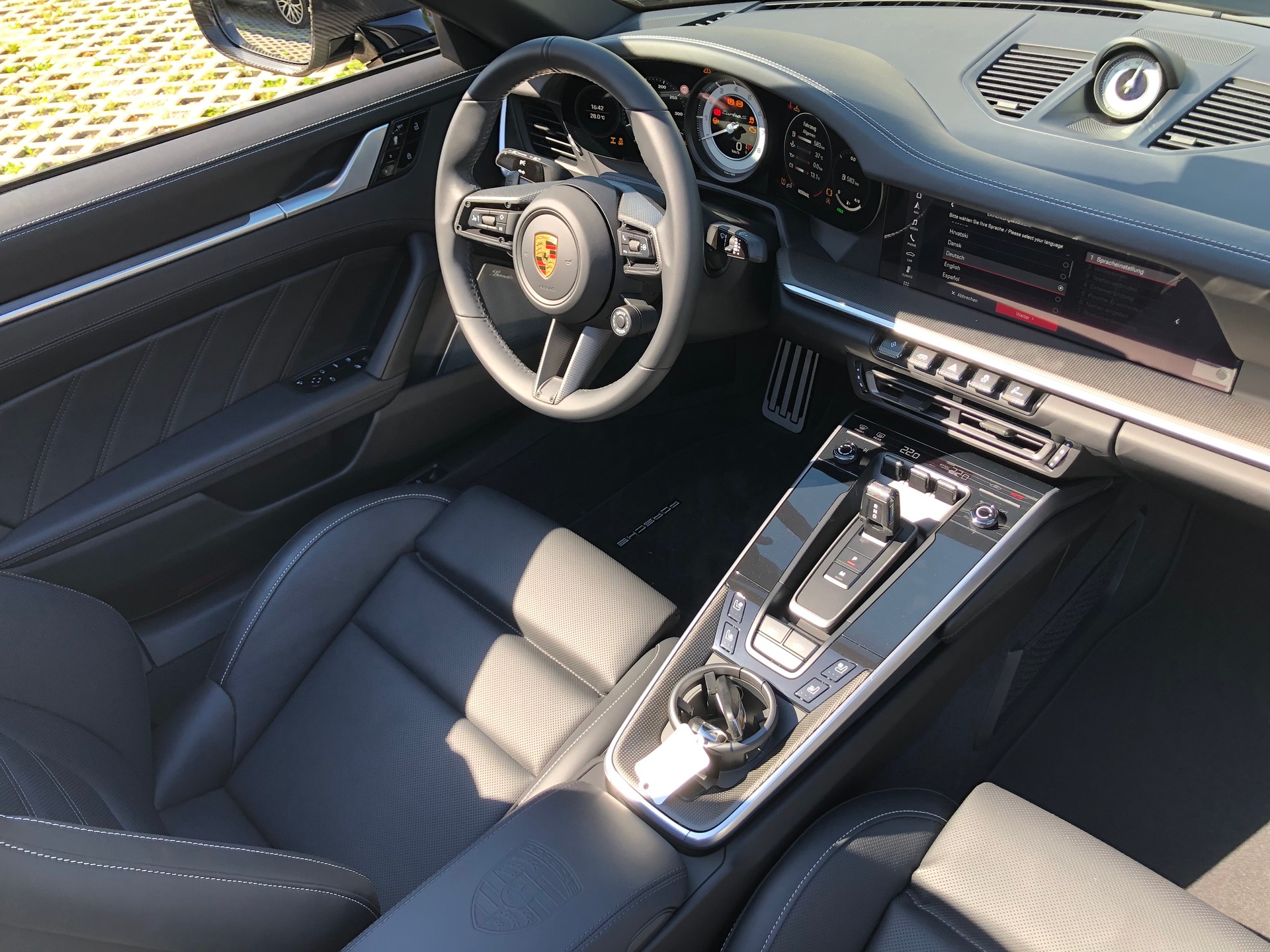 PORSCHE 911 Turbo S Cabriolet PDK Modelljahr 2022-image-5
