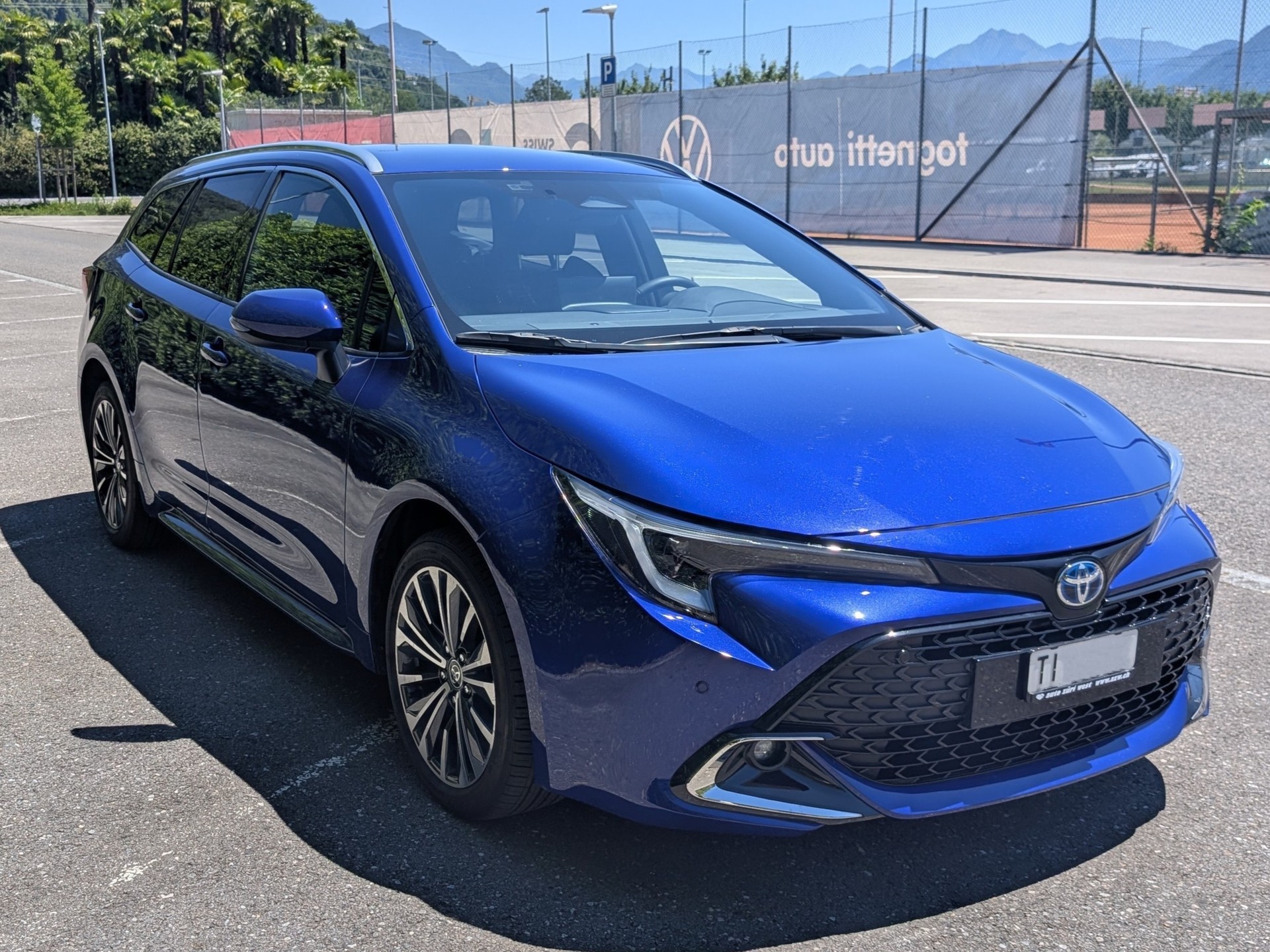 TOYOTA Corolla Touring Sports 2.0 HSD Trend-image-8
