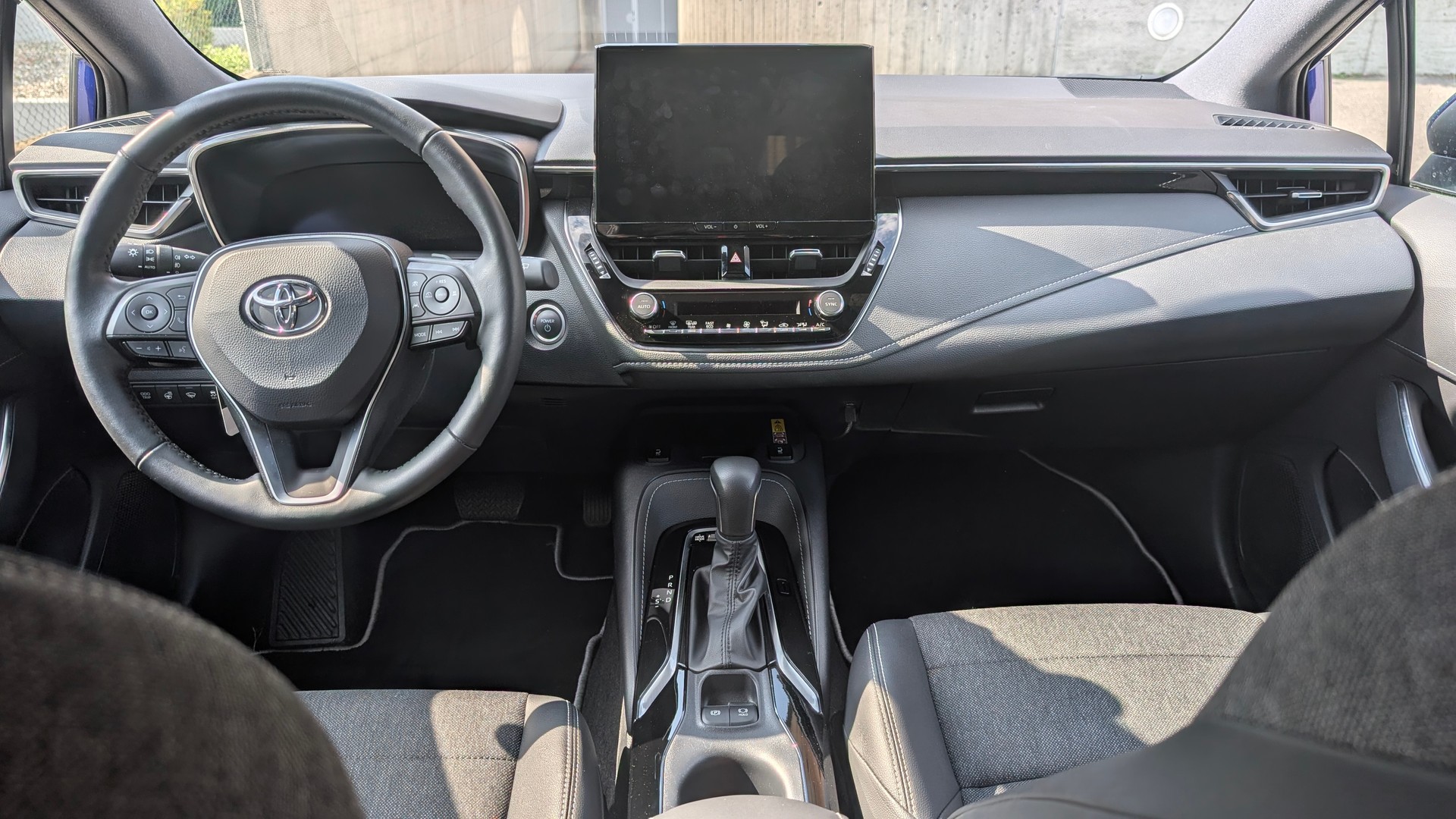 TOYOTA Corolla Touring Sports 2.0 HSD Trend-image-11