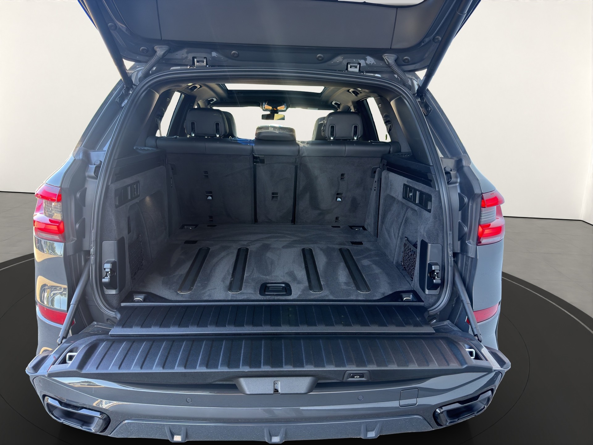 BMW X5 xDrive 48V 40d M Sport-image-19