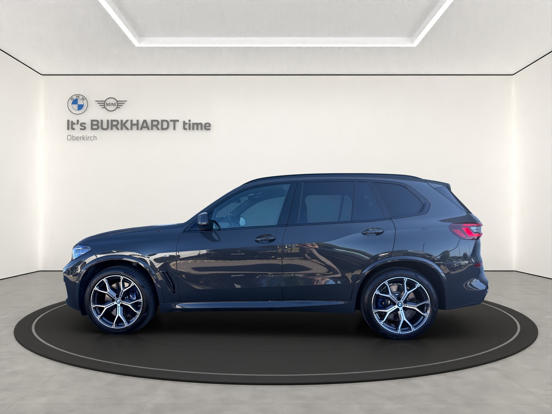 BMW X5 xDrive 48V 40d M Sport-showroom-element-1
