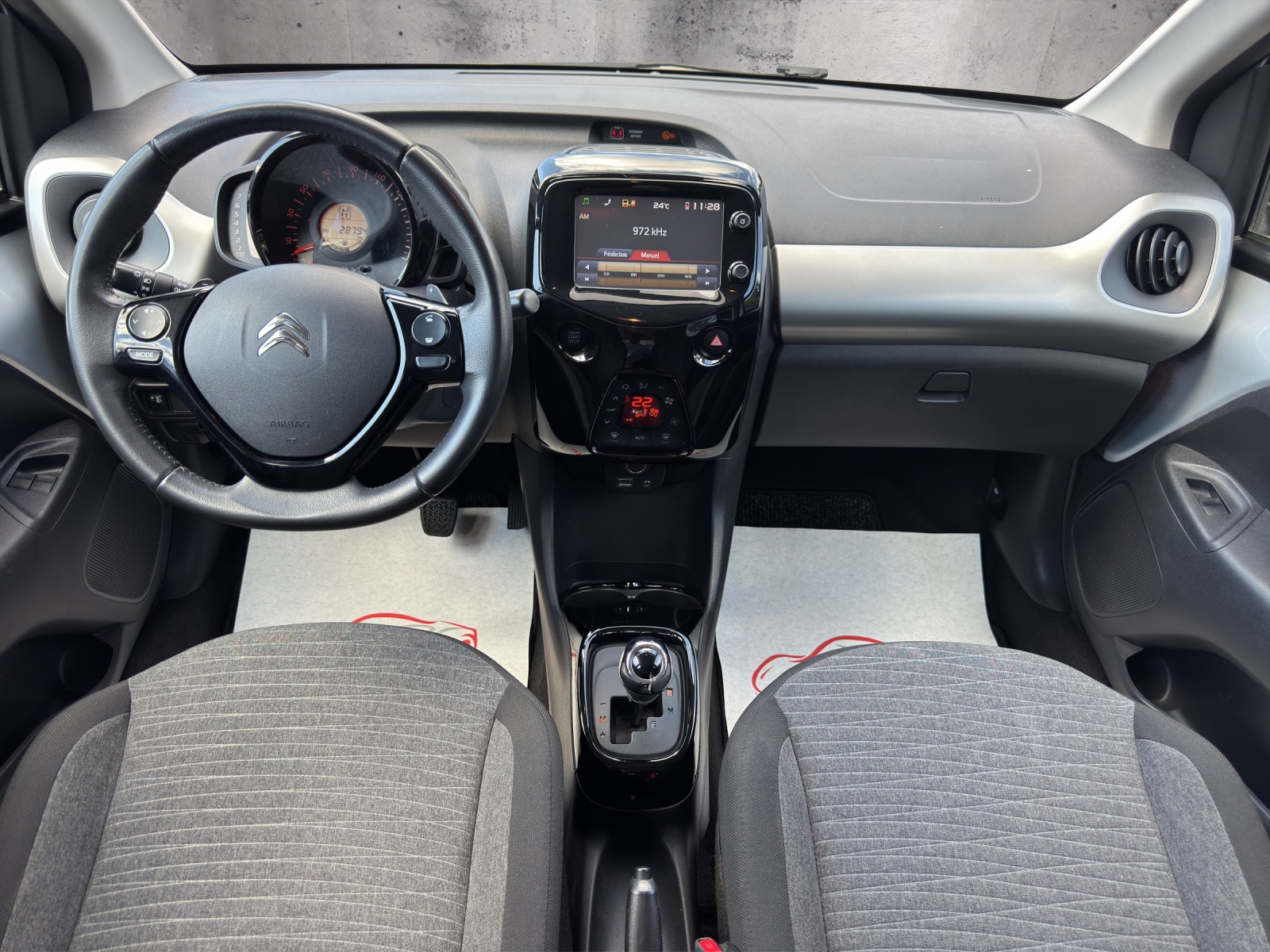 CITROEN C1 1.0 VTi ETG5 Feel-image-9