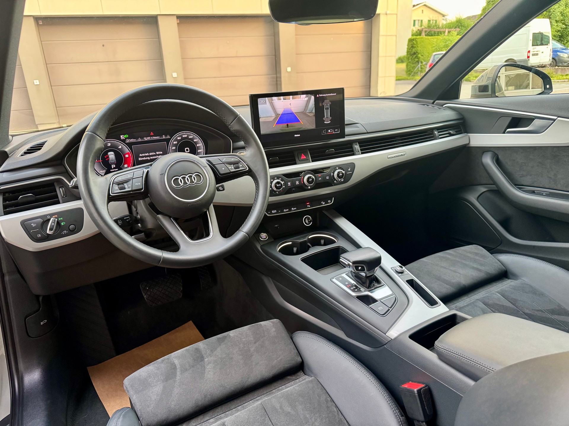 AUDI A4 ALLROAD Avant 40 TDI quattro S-tronic-image-8