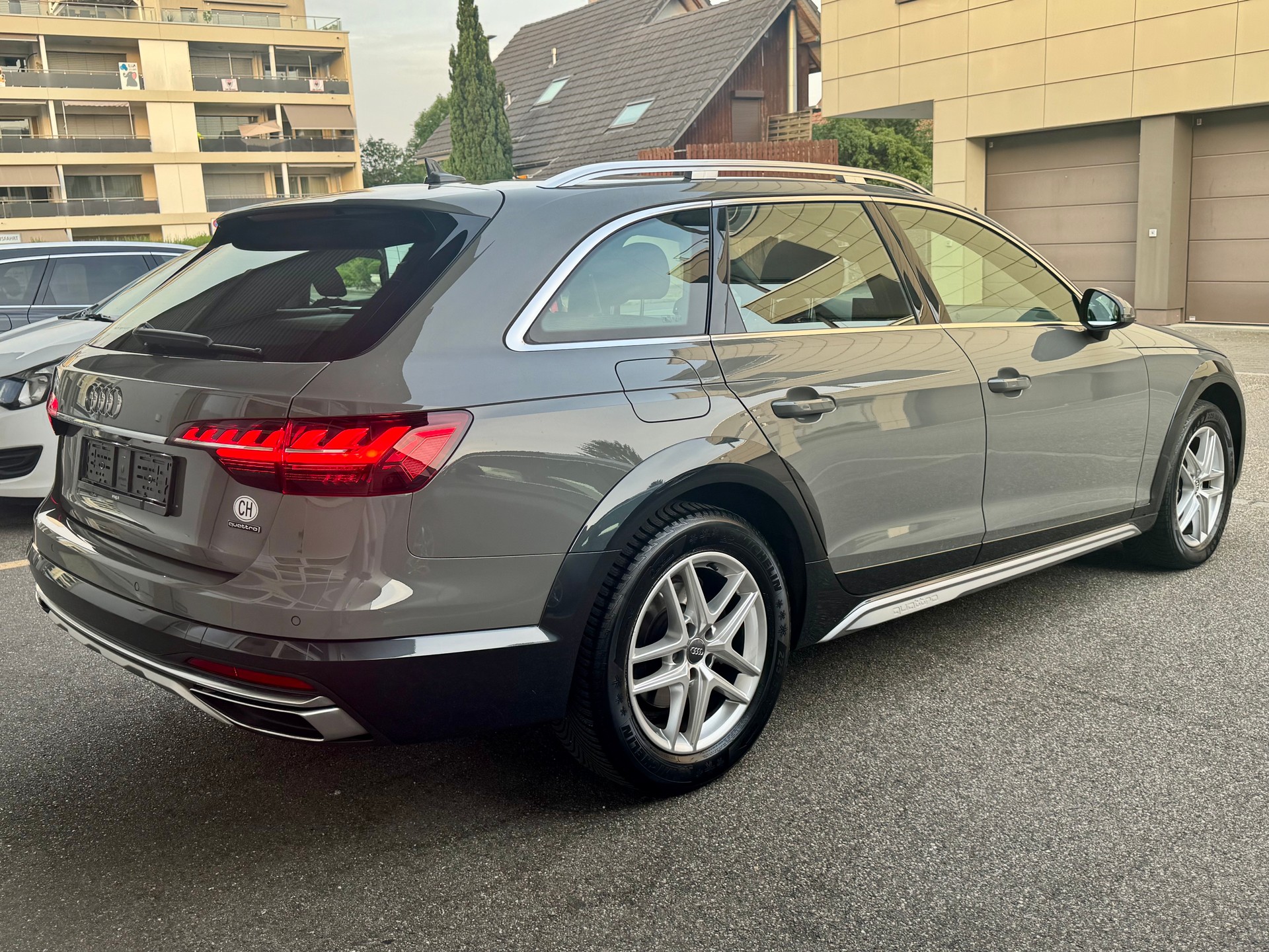 AUDI A4 ALLROAD Avant 40 TDI quattro S-tronic-showroom-element-1