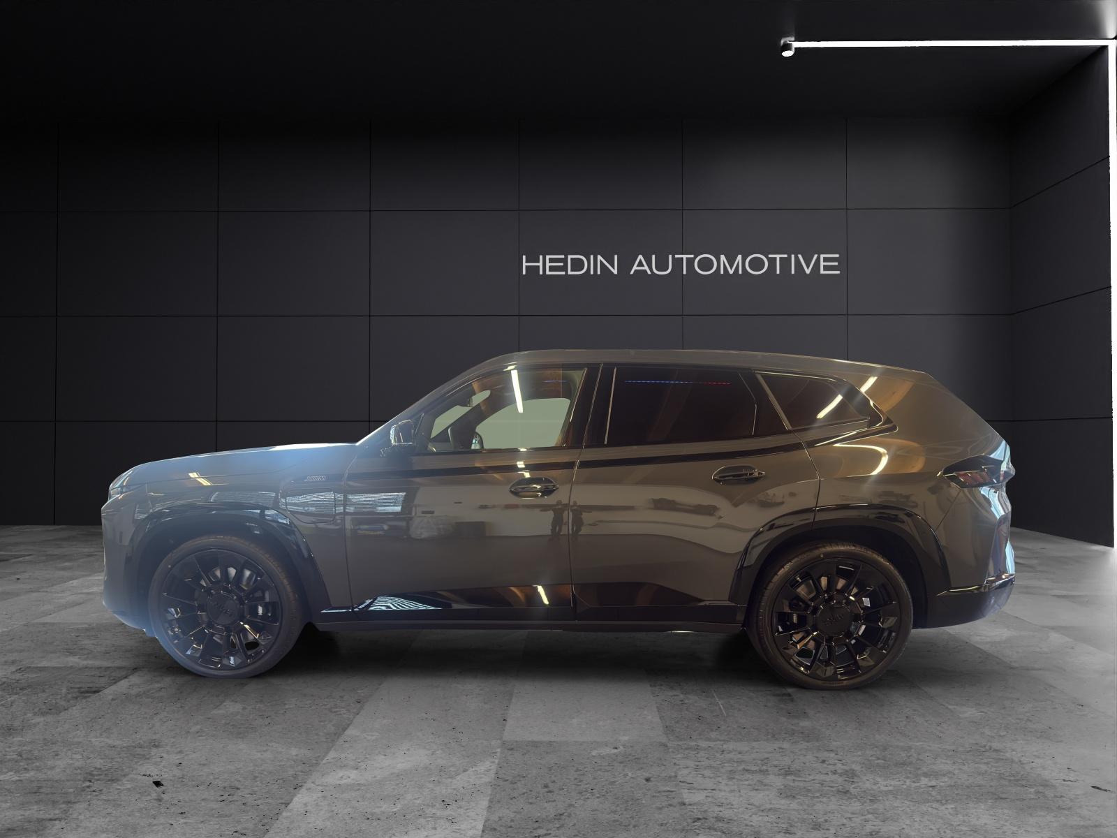 BMW XM 50e Plug-in Hybrid-showroom-element-1