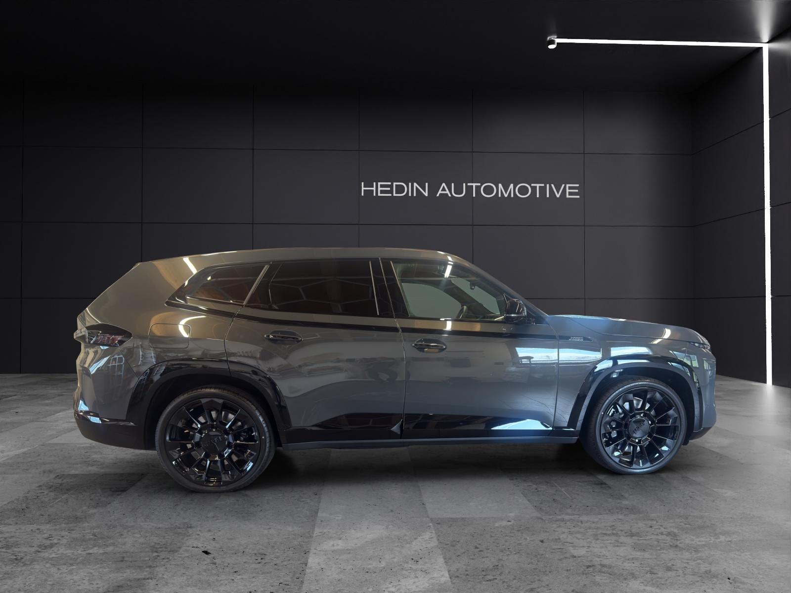 BMW XM 50e Plug-in Hybrid-image-5