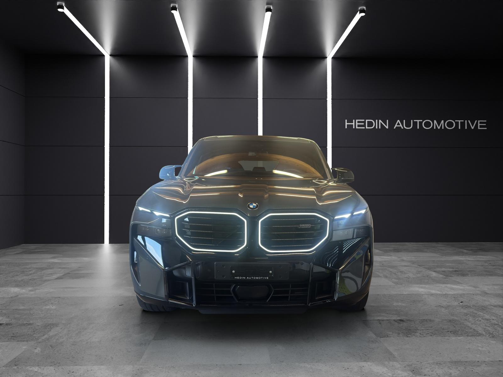 BMW XM 50e Plug-in Hybrid-image-7